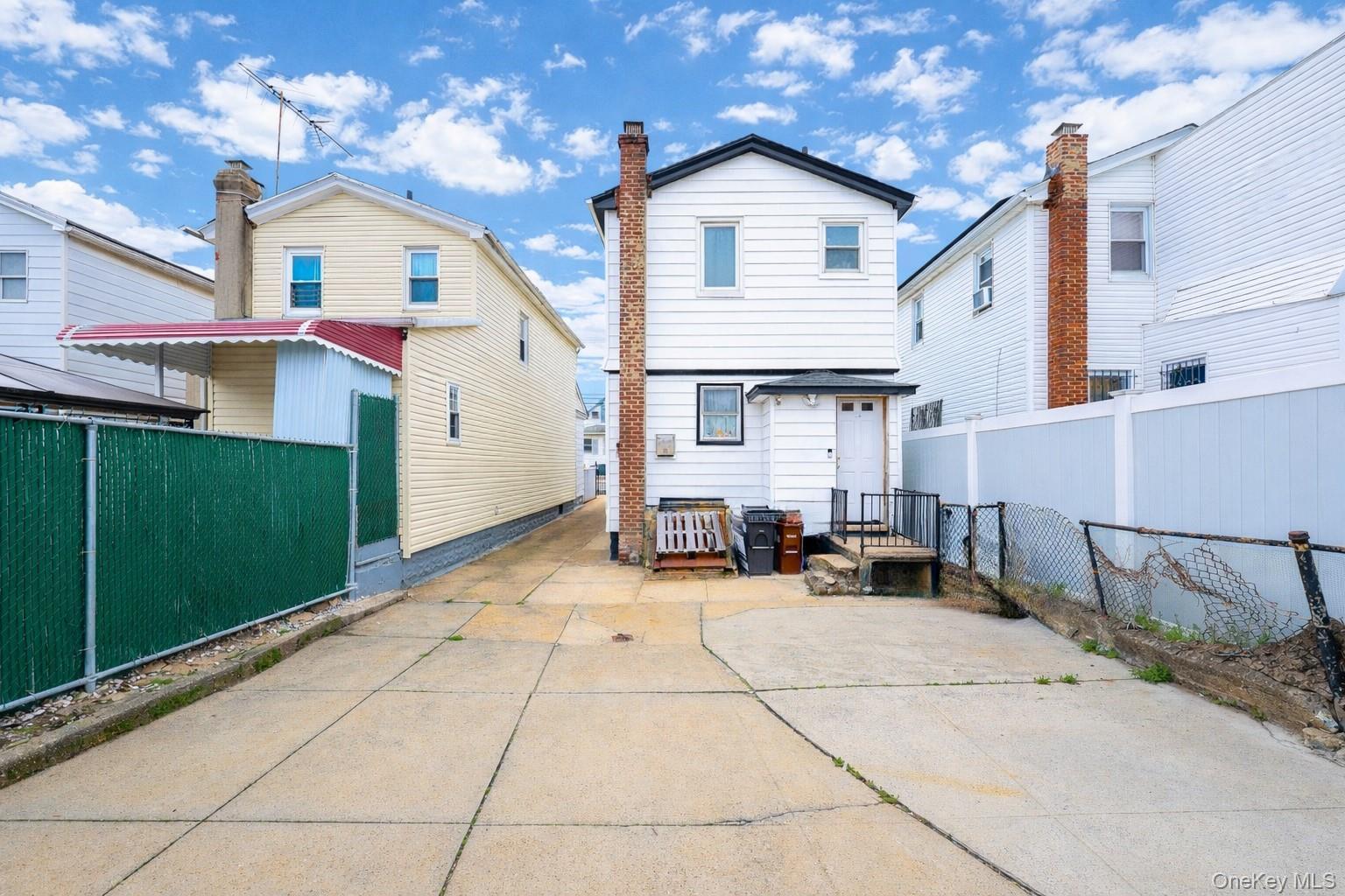 Single Family 95th  Brooklyn, NY 11236, MLS-991147-4