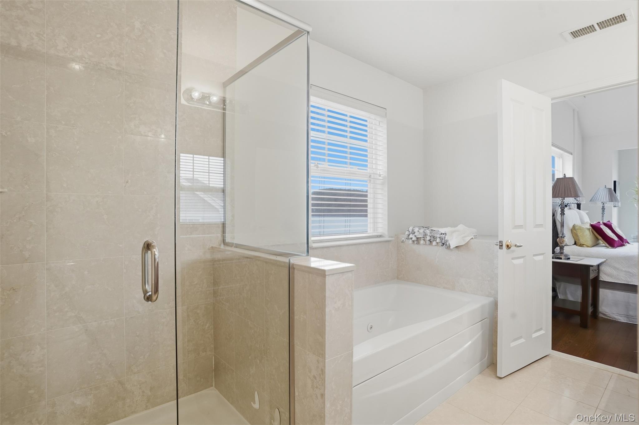 Single Family Hudson Pointe Drive Dutchess County, NY 12601, MLS-991162-22