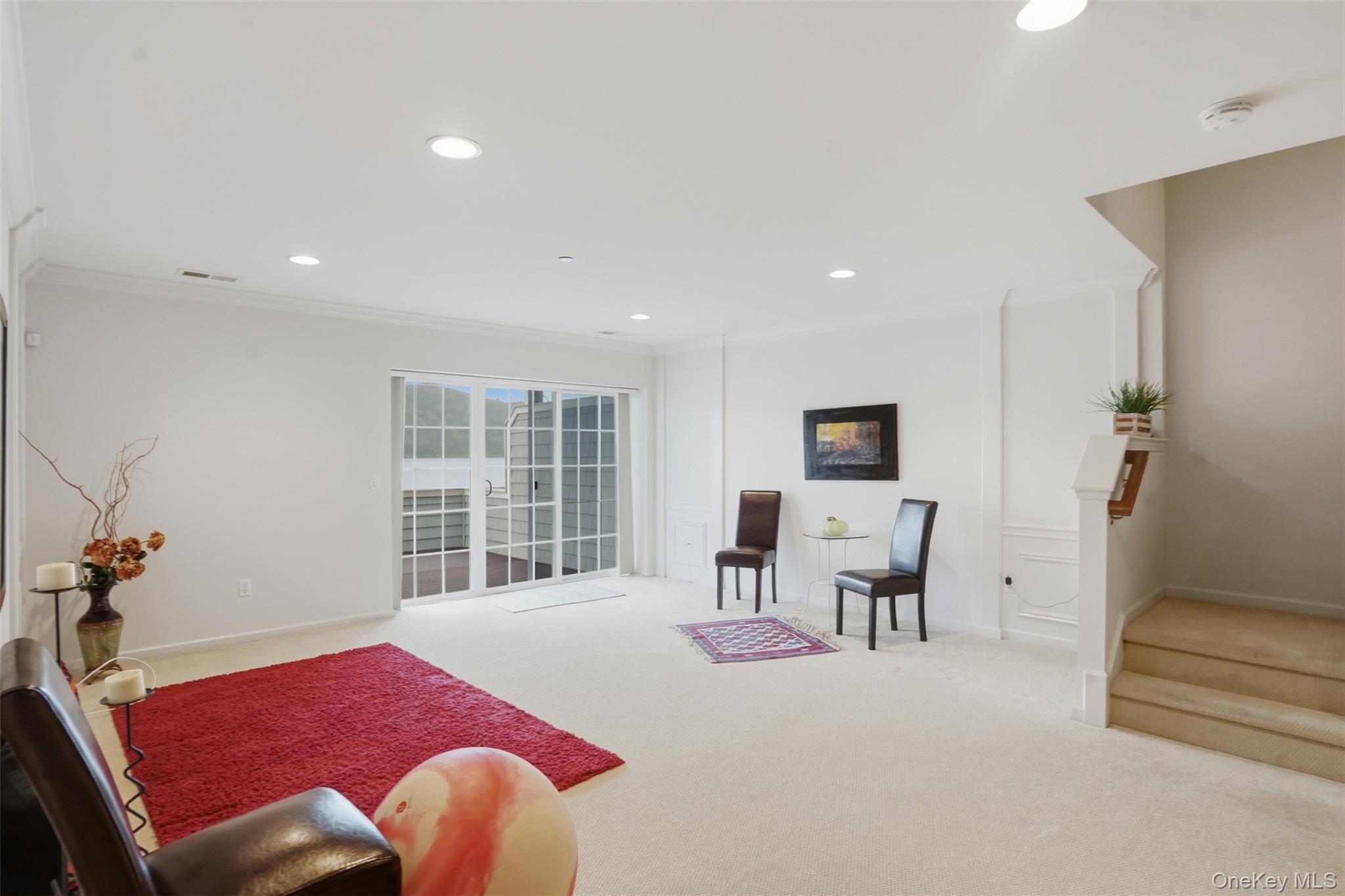 Single Family Hudson Pointe Drive Dutchess County, NY 12601, MLS-991162-30