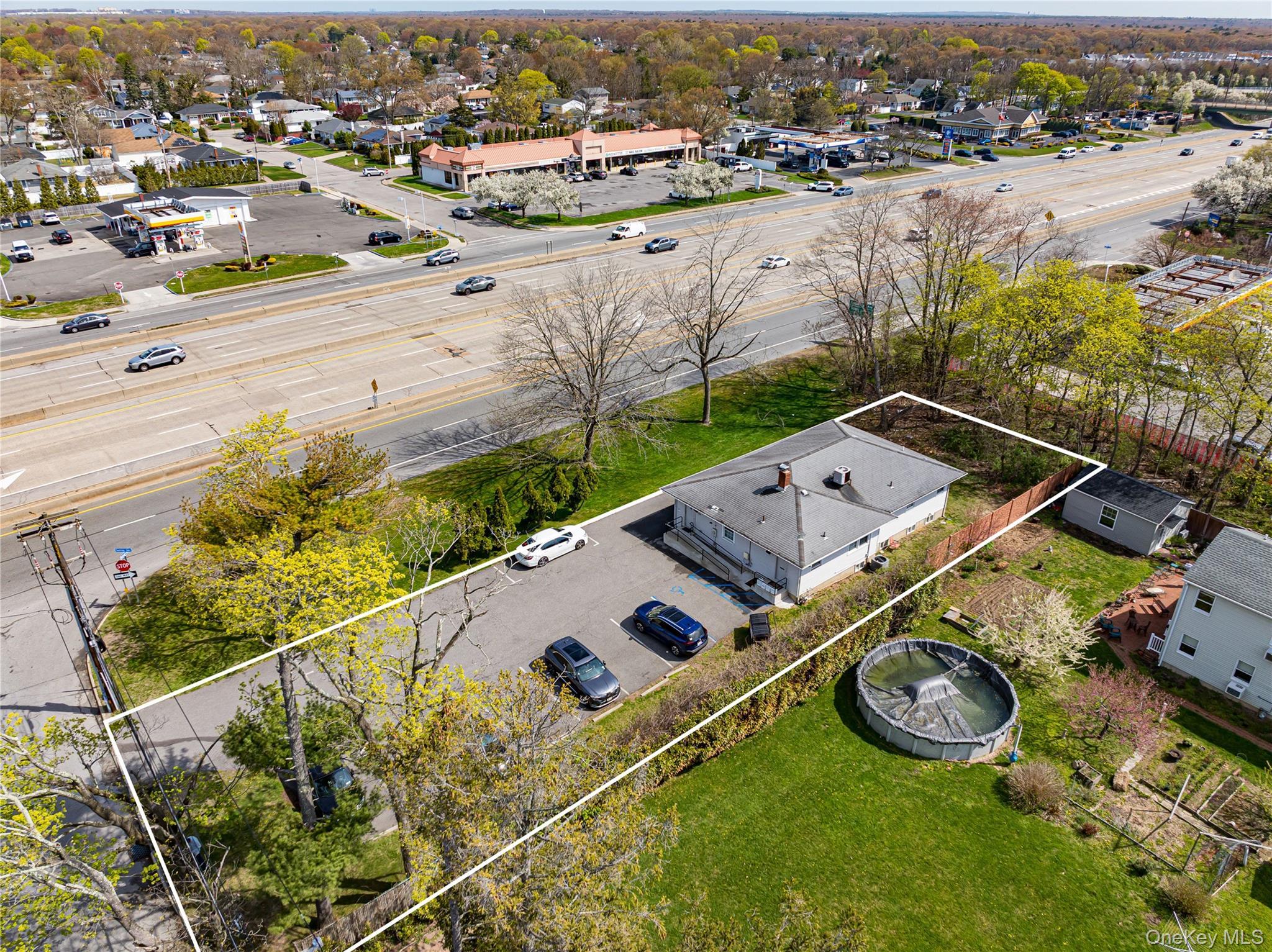 Single Family Sunrise Highway Suffolk County, NY 11730, MLS-991167-25