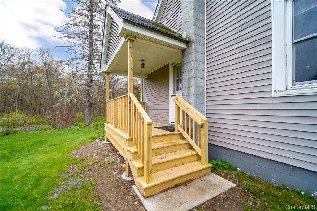 Single Family Cream  Dutchess County, NY 12601, MLS-991169-24