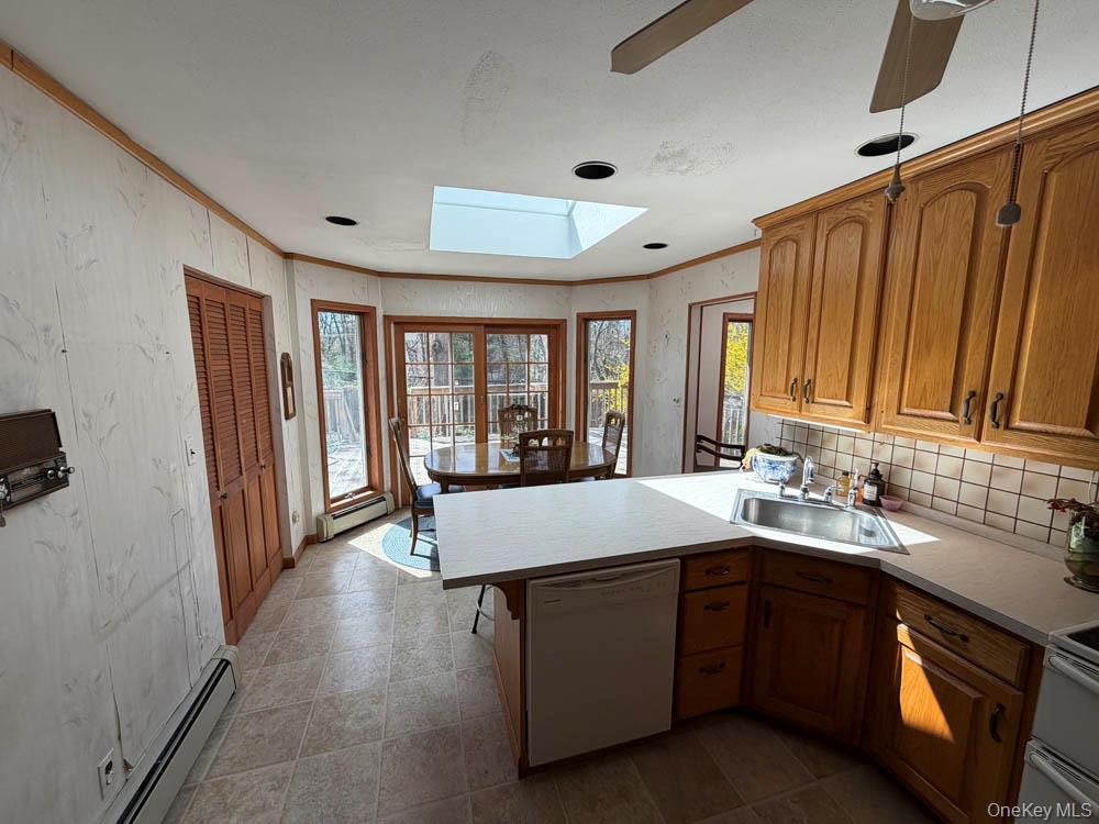 Single Family Harby  Suffolk County, NY 11743, MLS-991175-4