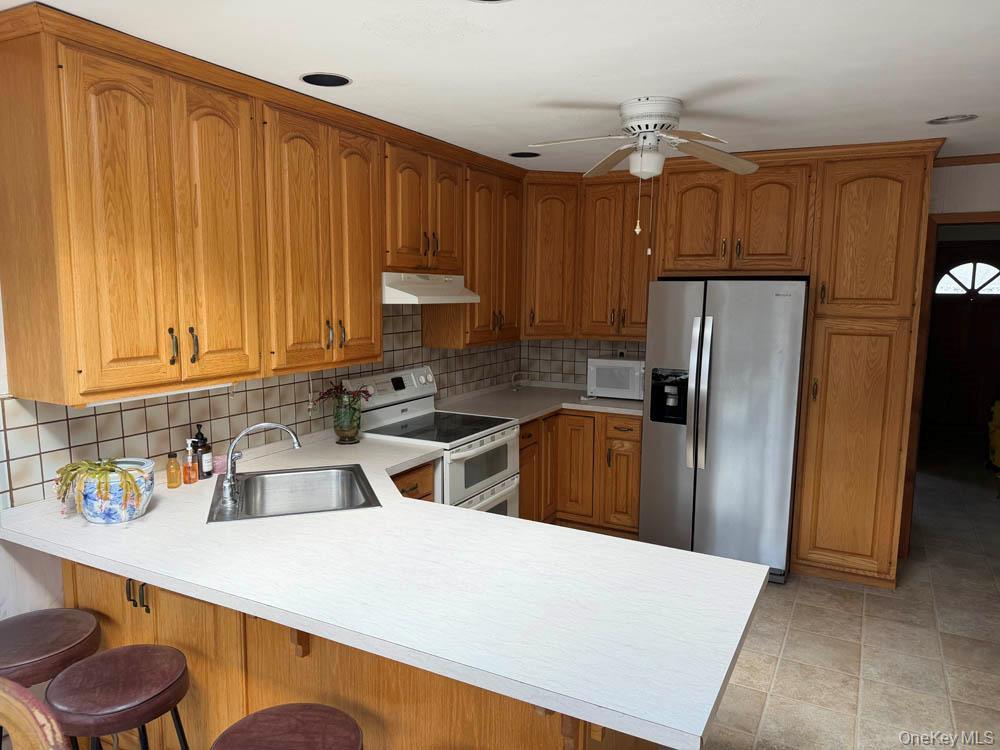 Single Family Harby  Suffolk County, NY 11743, MLS-991175-7
