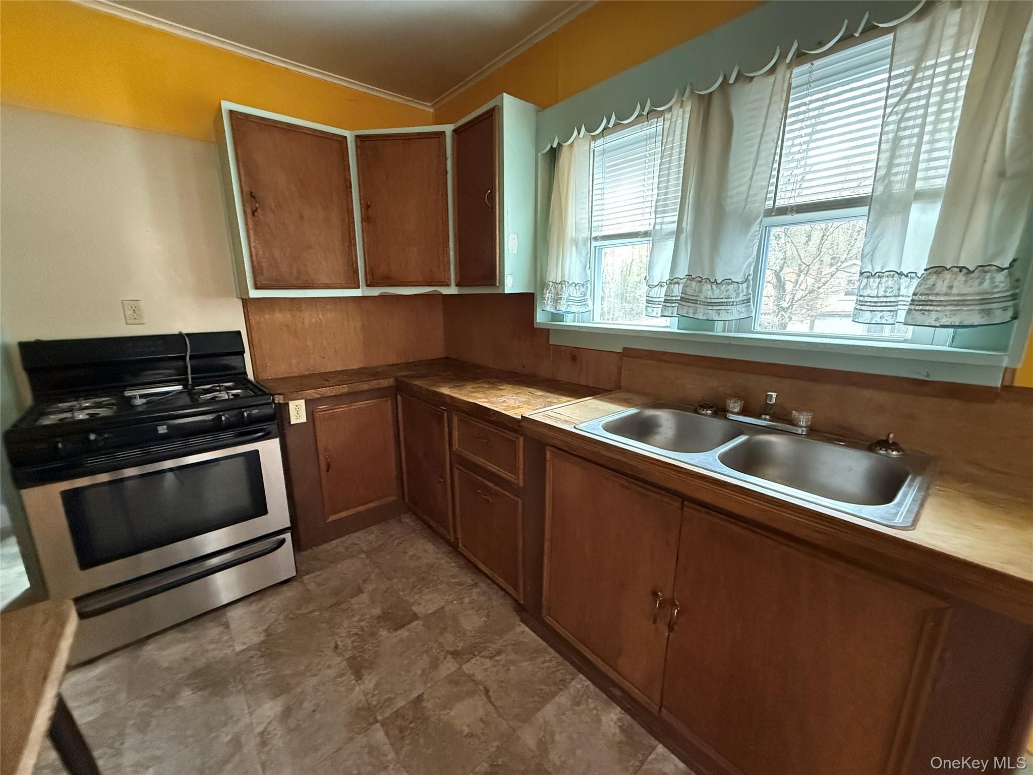 Single Family Southwoods  Sullivan County, NY 12701, MLS-991200-4
