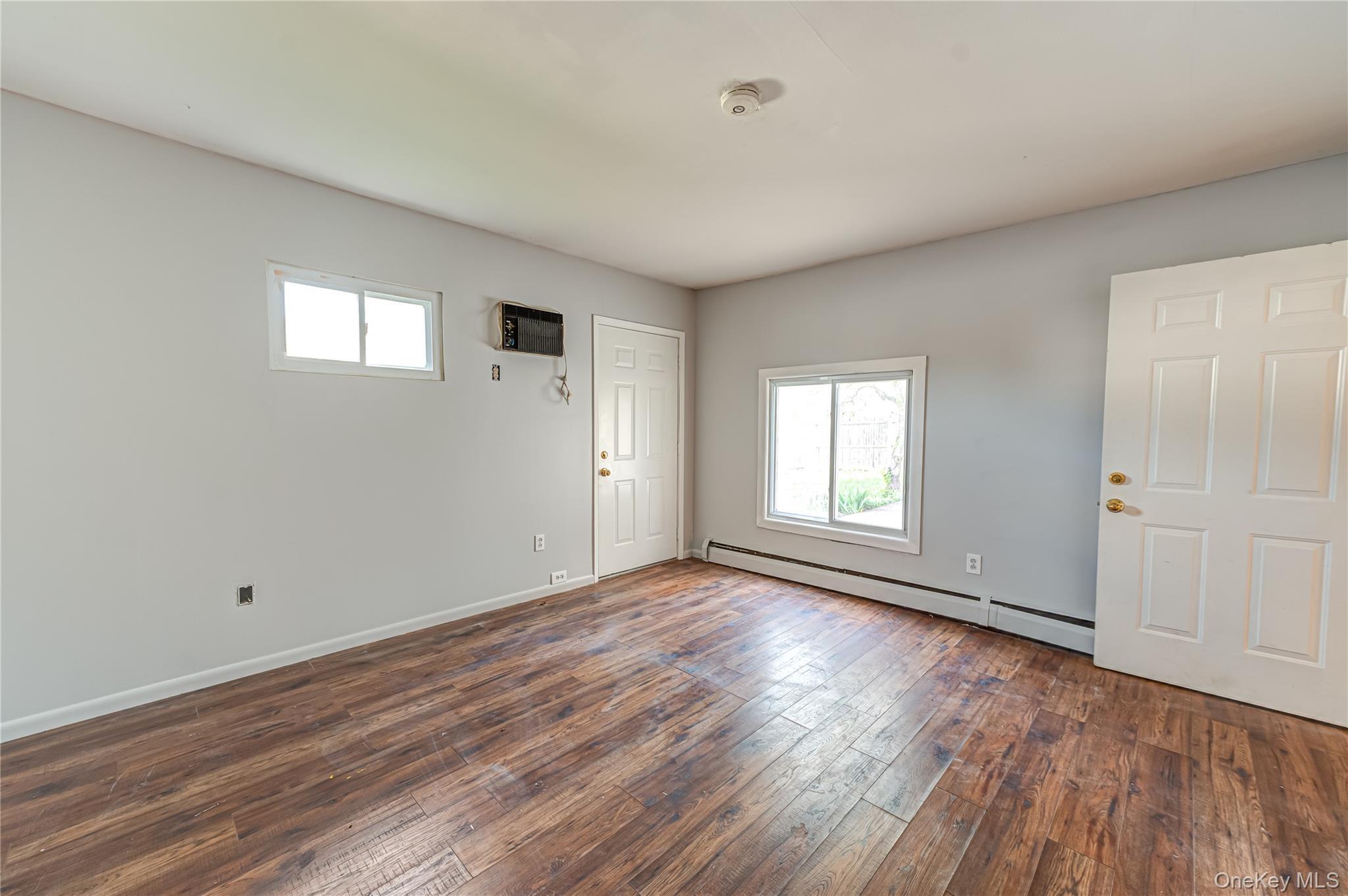 Single Family Ramble  Nassau County, NY 11756, MLS-991209-10