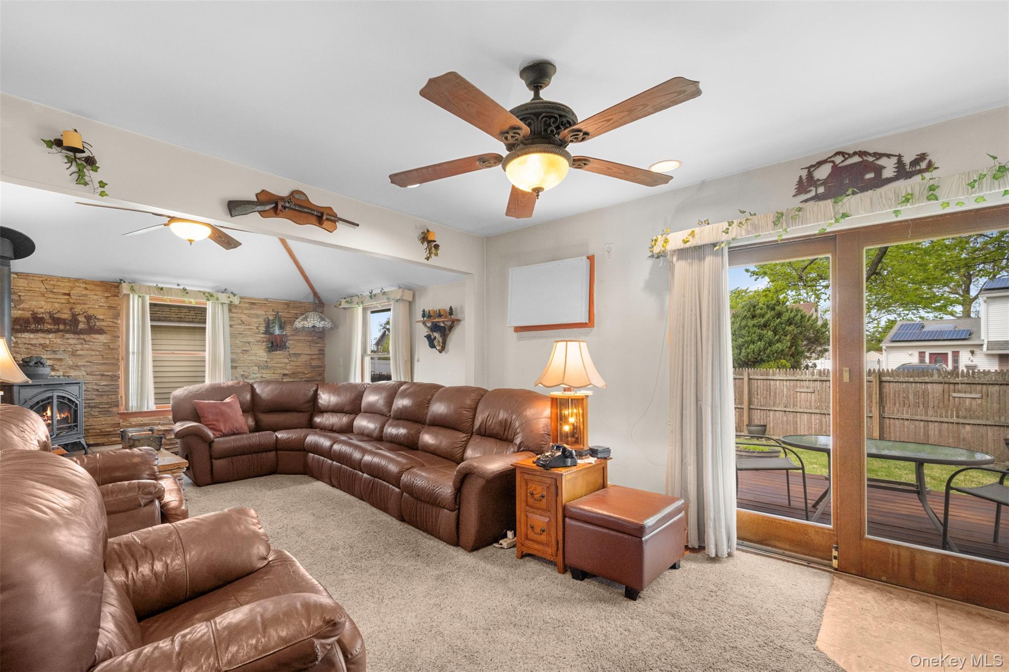 Single Family Bent  Nassau County, NY 11756, MLS-991214-16