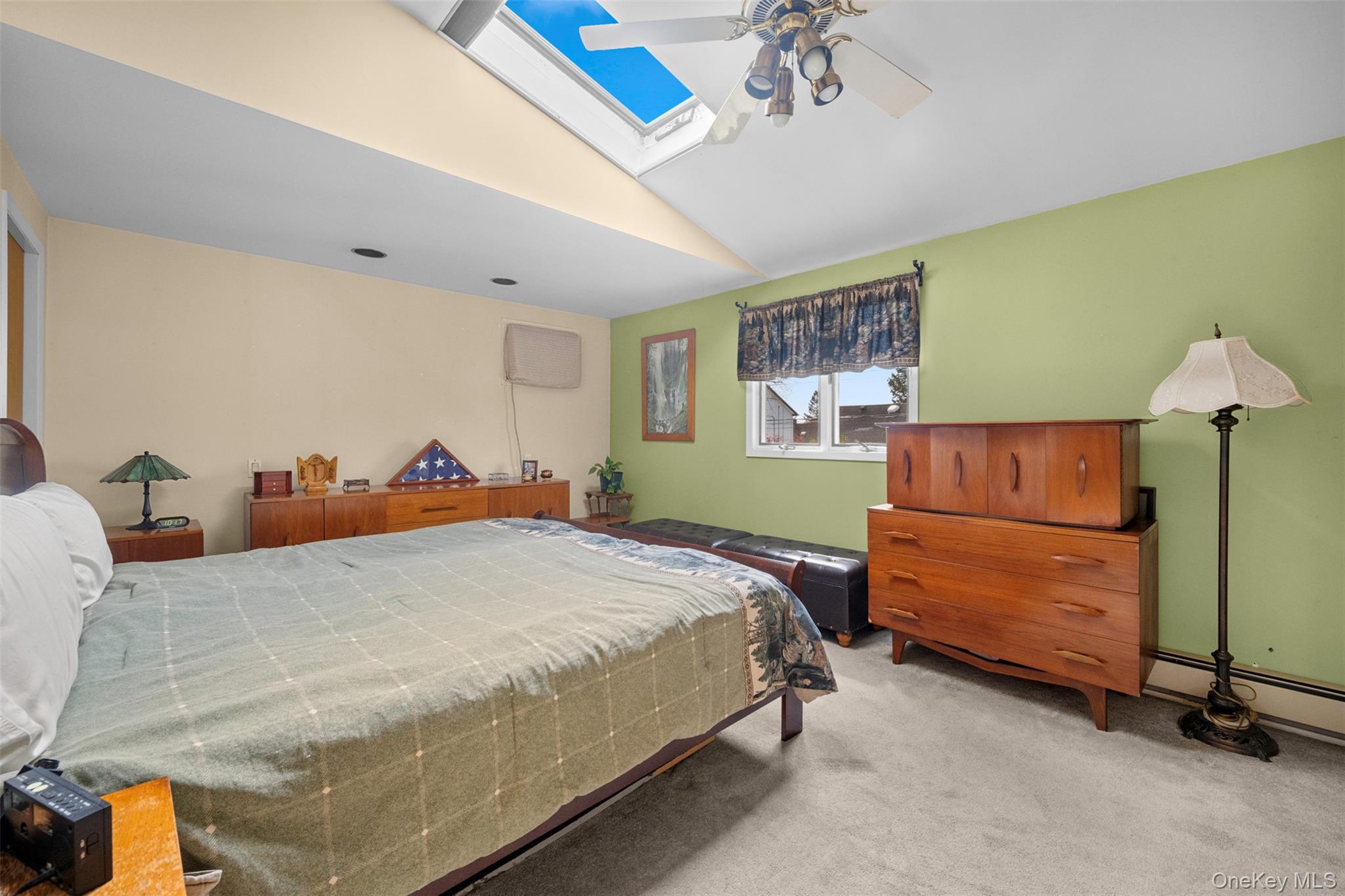 Single Family Bent  Nassau County, NY 11756, MLS-991214-30