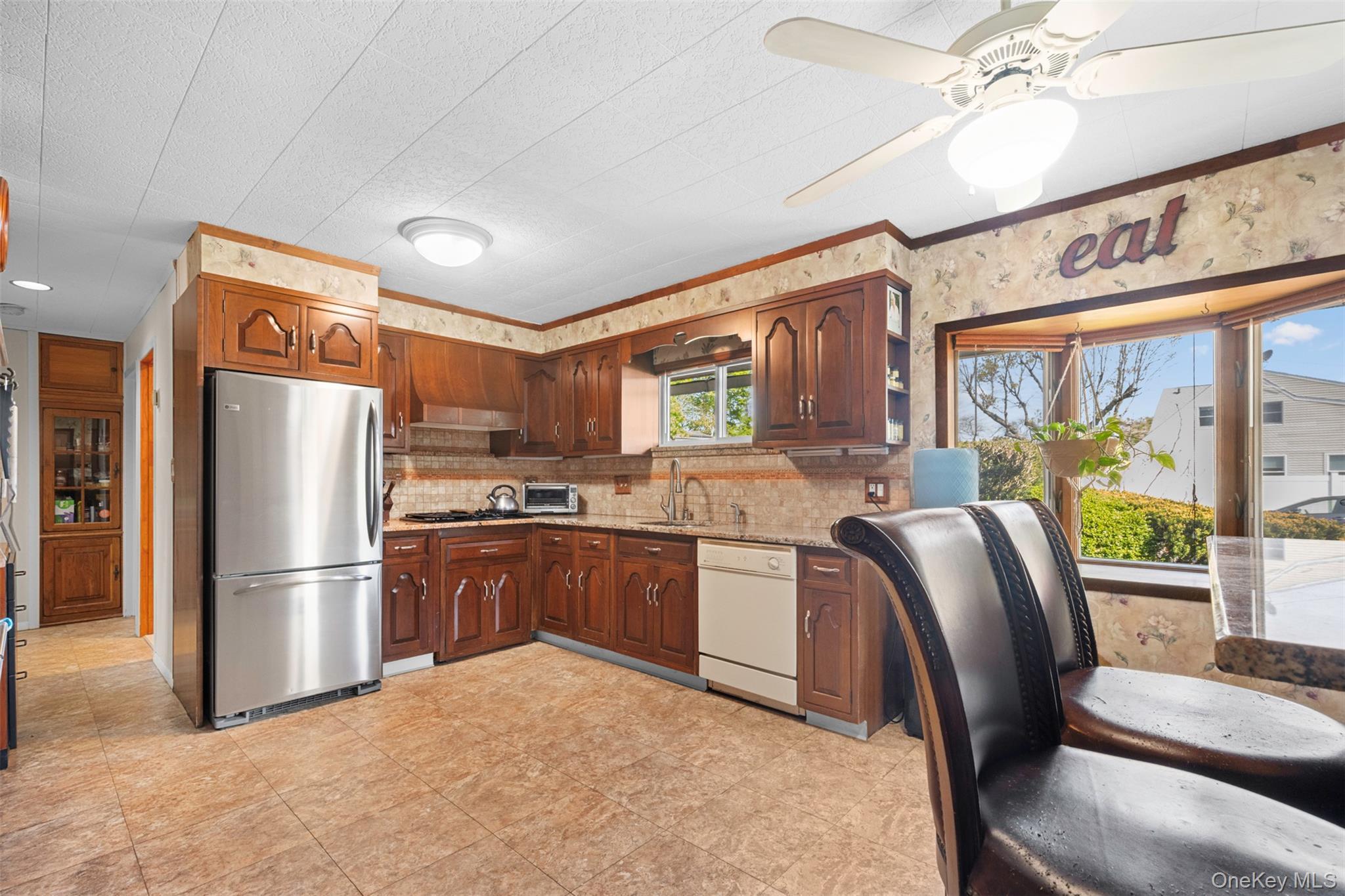 Single Family Bent  Nassau County, NY 11756, MLS-991214-5