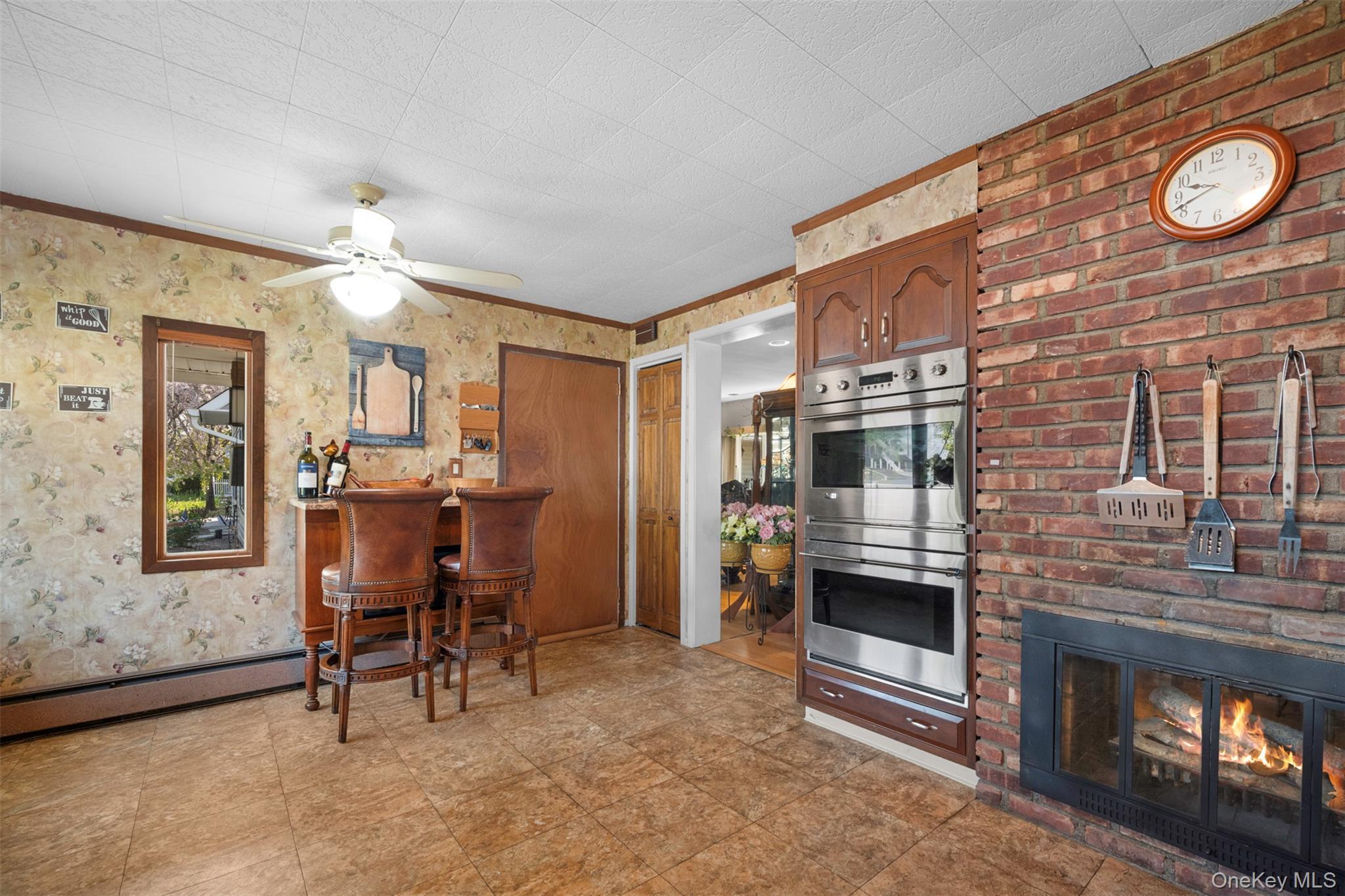 Single Family Bent  Nassau County, NY 11756, MLS-991214-8