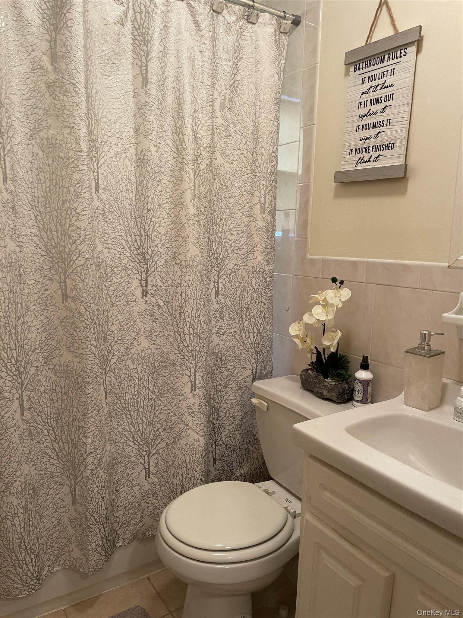 Single Family Hosmer  Bronx, NY 10465, MLS-991217-8