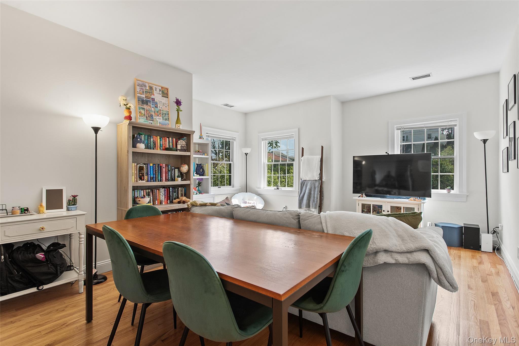 Single Family Wallace Street  Westchester County, NY 10707, MLS-991221-23