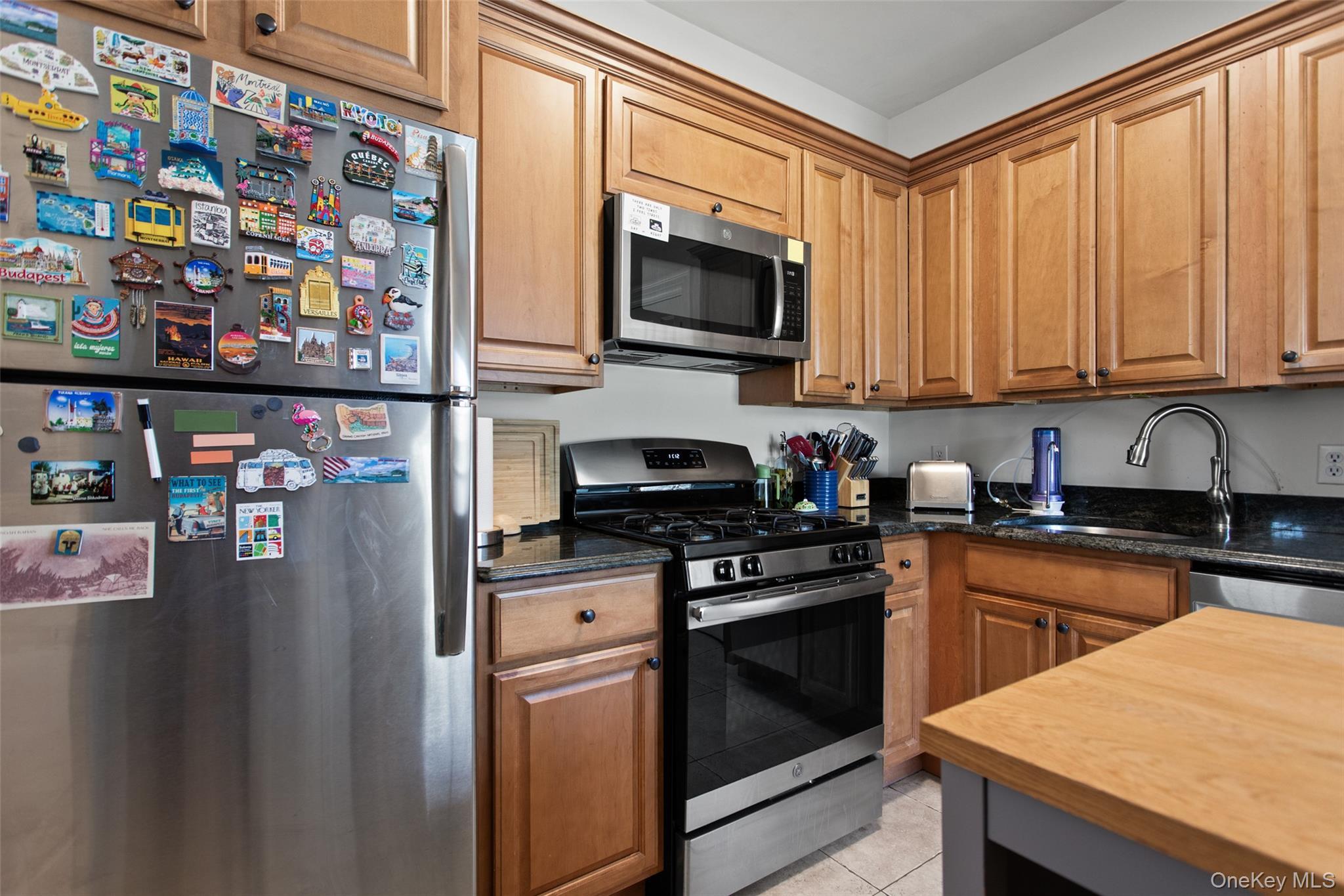 Single Family Wallace Street  Westchester County, NY 10707, MLS-991221-24