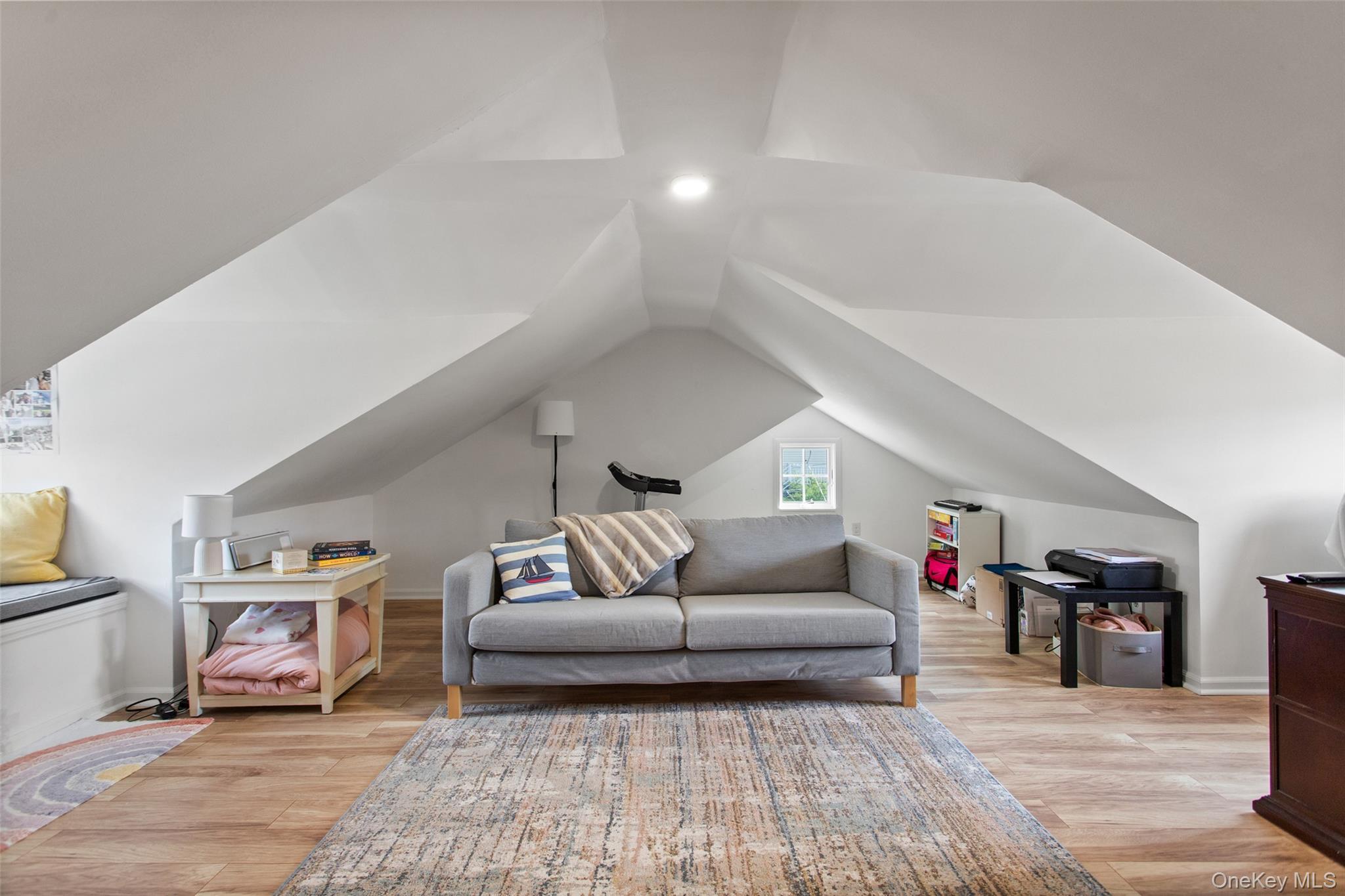 Single Family Wallace Street  Westchester County, NY 10707, MLS-991221-34