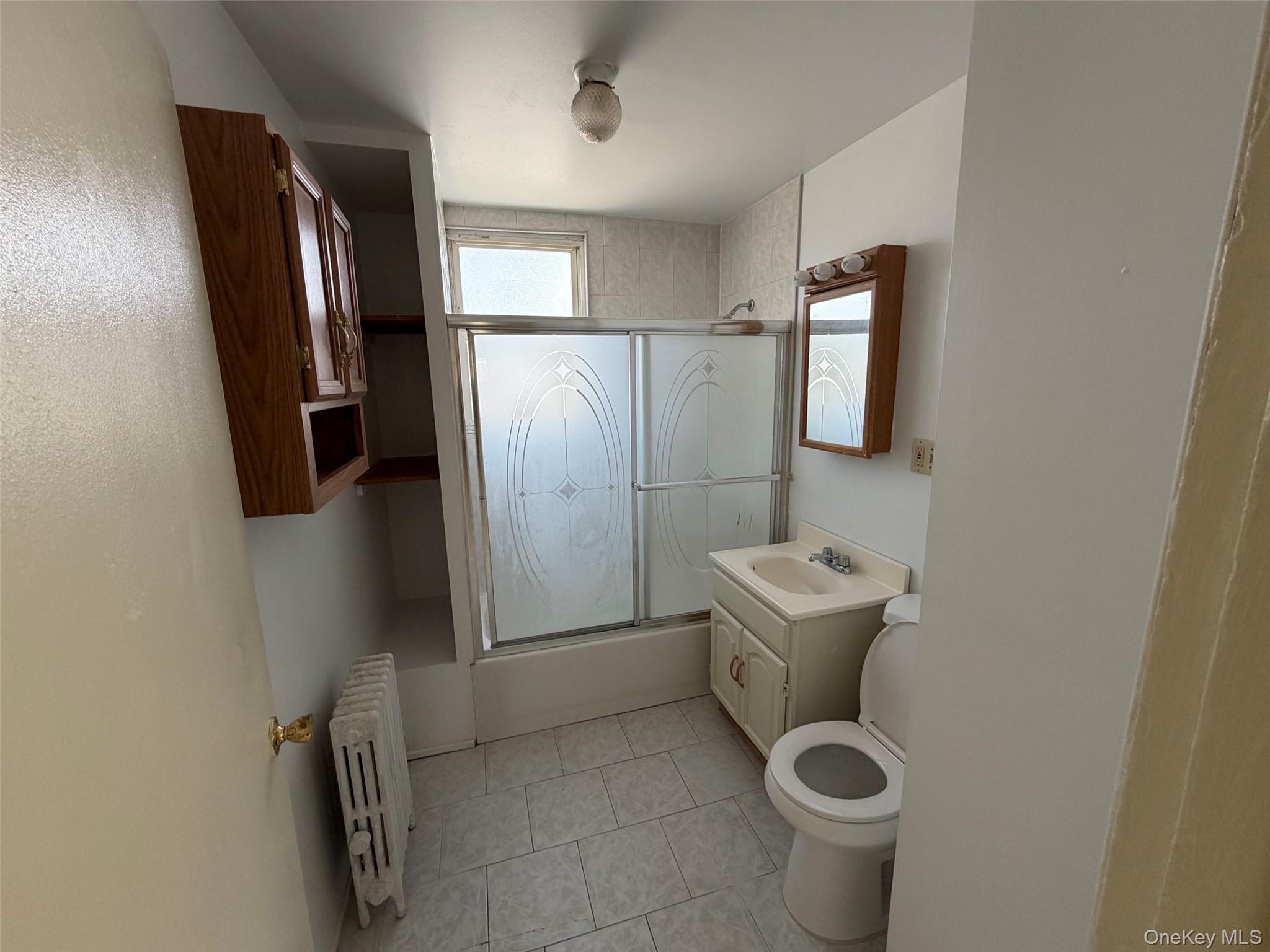 Single Family Middletown  Bronx, NY 10461, MLS-991237-14