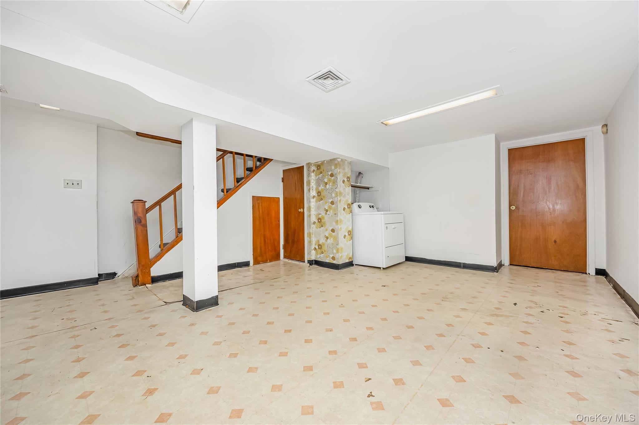 Single Family 127th  Queens, NY 11415, MLS-991247-11