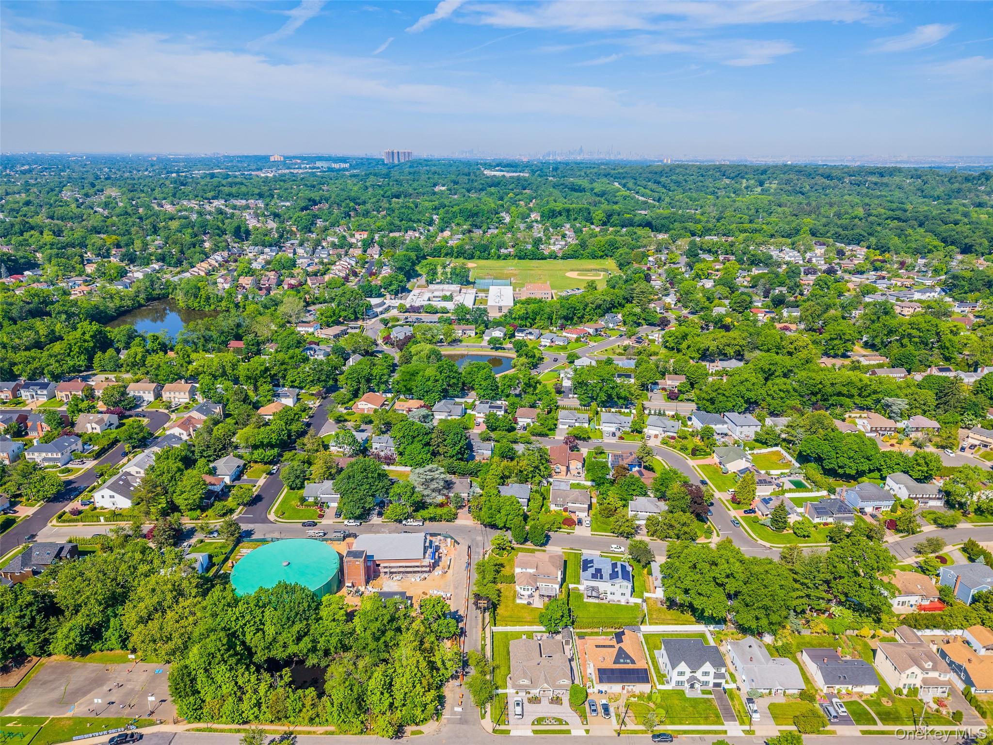 Single Family Serpentine Lane Nassau County, NY 11507, MLS-991281-22