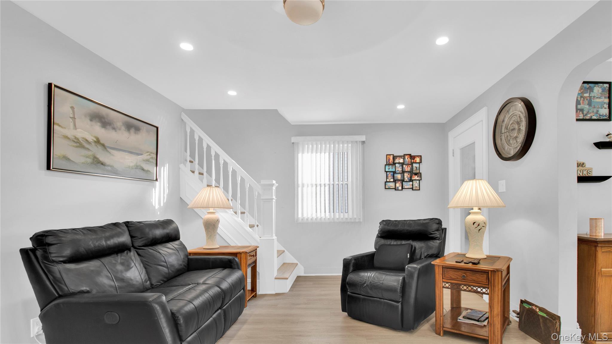 Single Family Liggett  Nassau County, NY 11581, MLS-991283-7