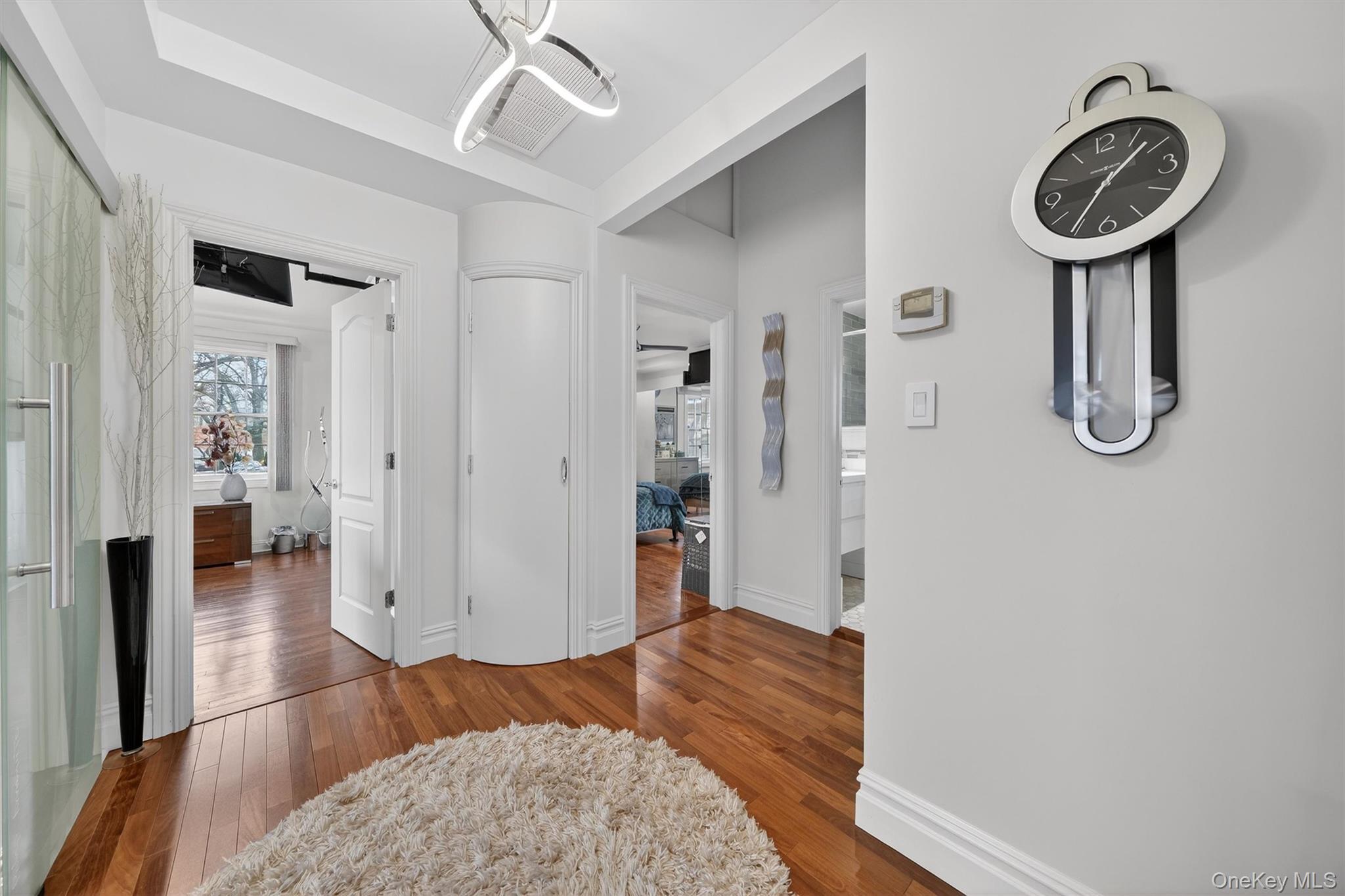 Single Family Agar  Bronx, NY 10465, MLS-991287-35
