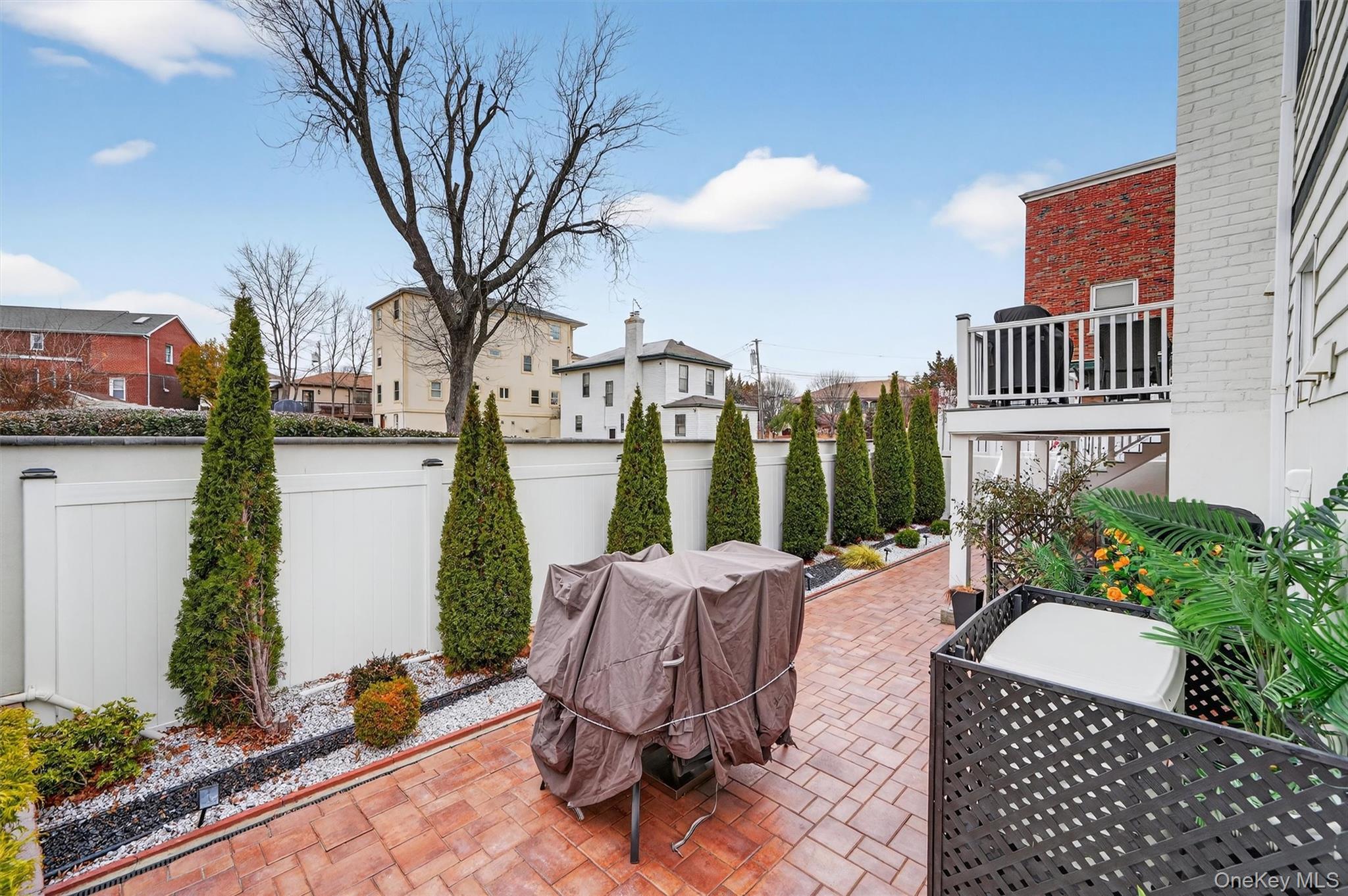 Single Family Agar  Bronx, NY 10465, MLS-991287-46