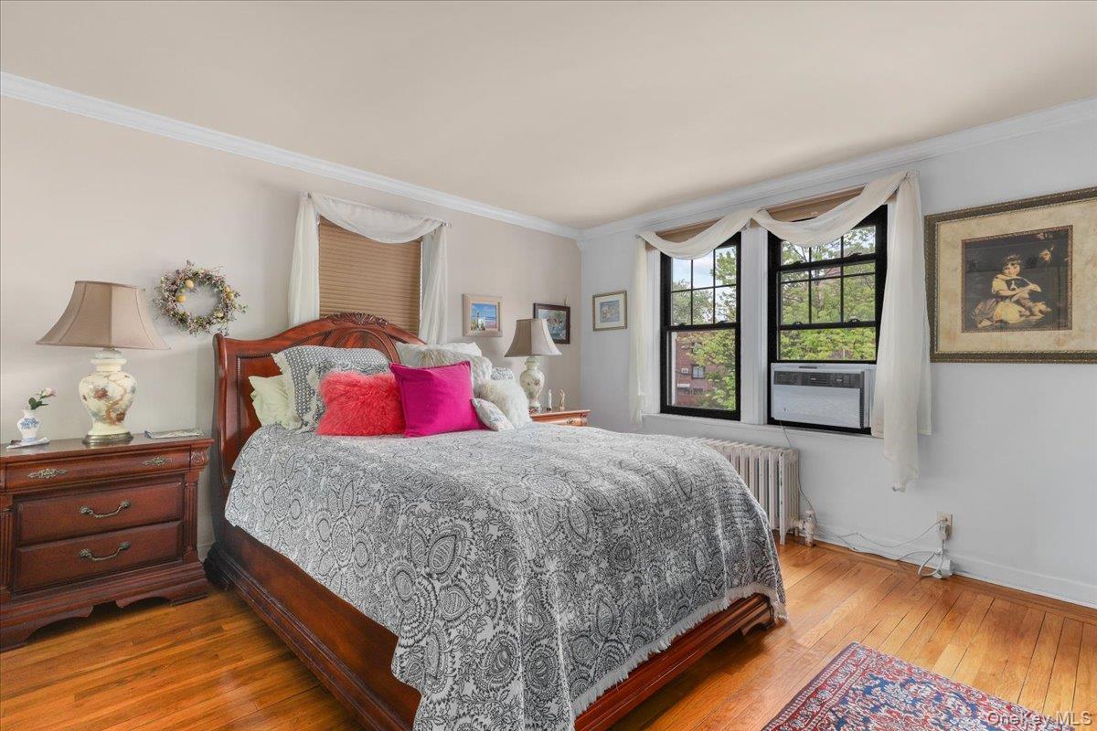 Single Family Narragansett Bronx, NY 10461, MLS-991323-12