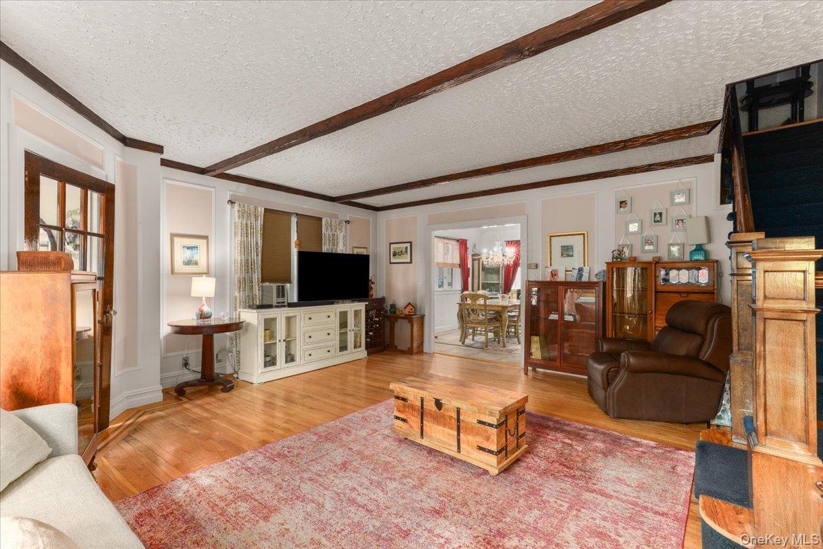 Single Family Narragansett Bronx, NY 10461, MLS-991323-5