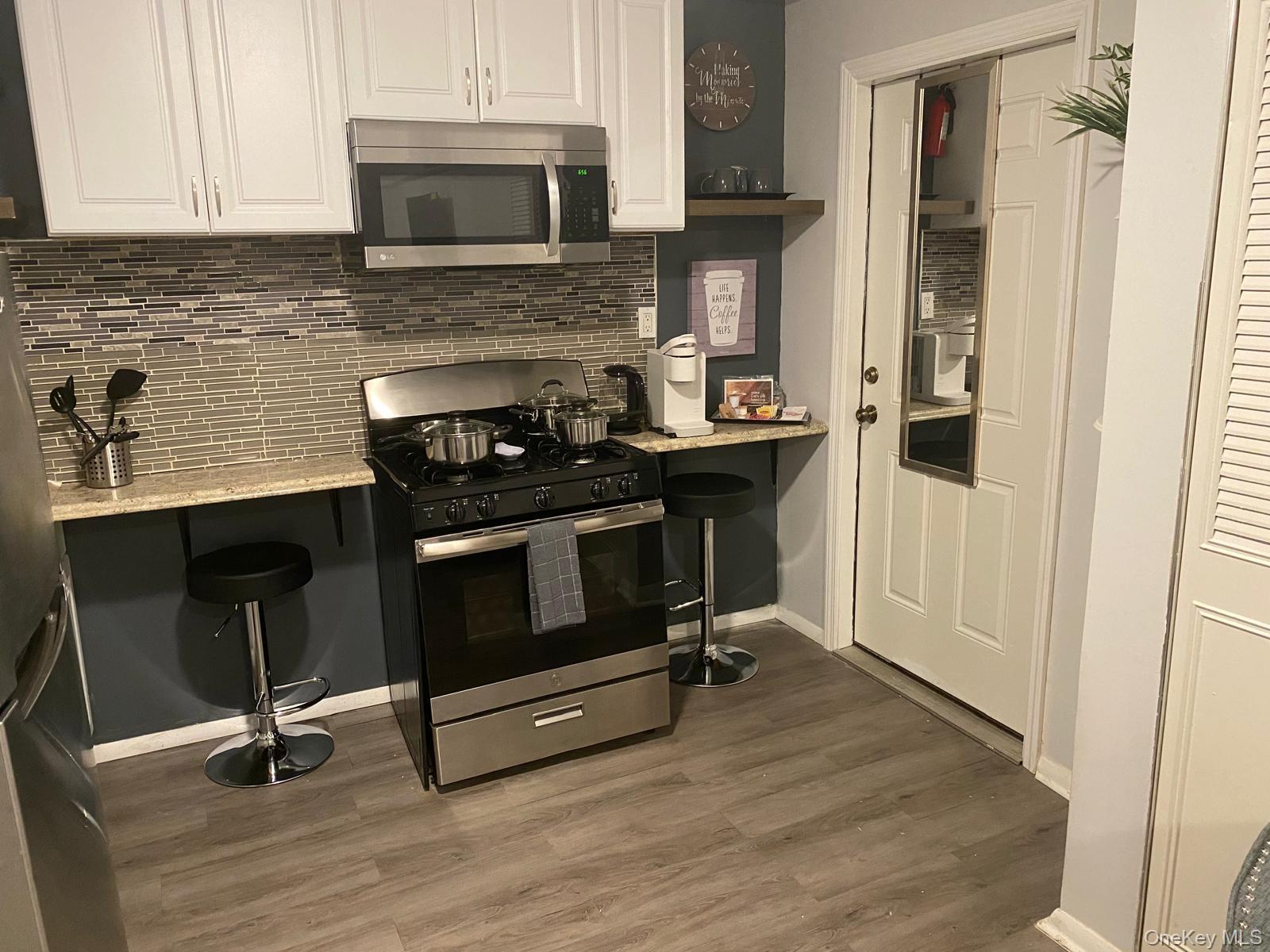 Apartment 257 Street  Queens, NY 11422, MLS-991334-9
