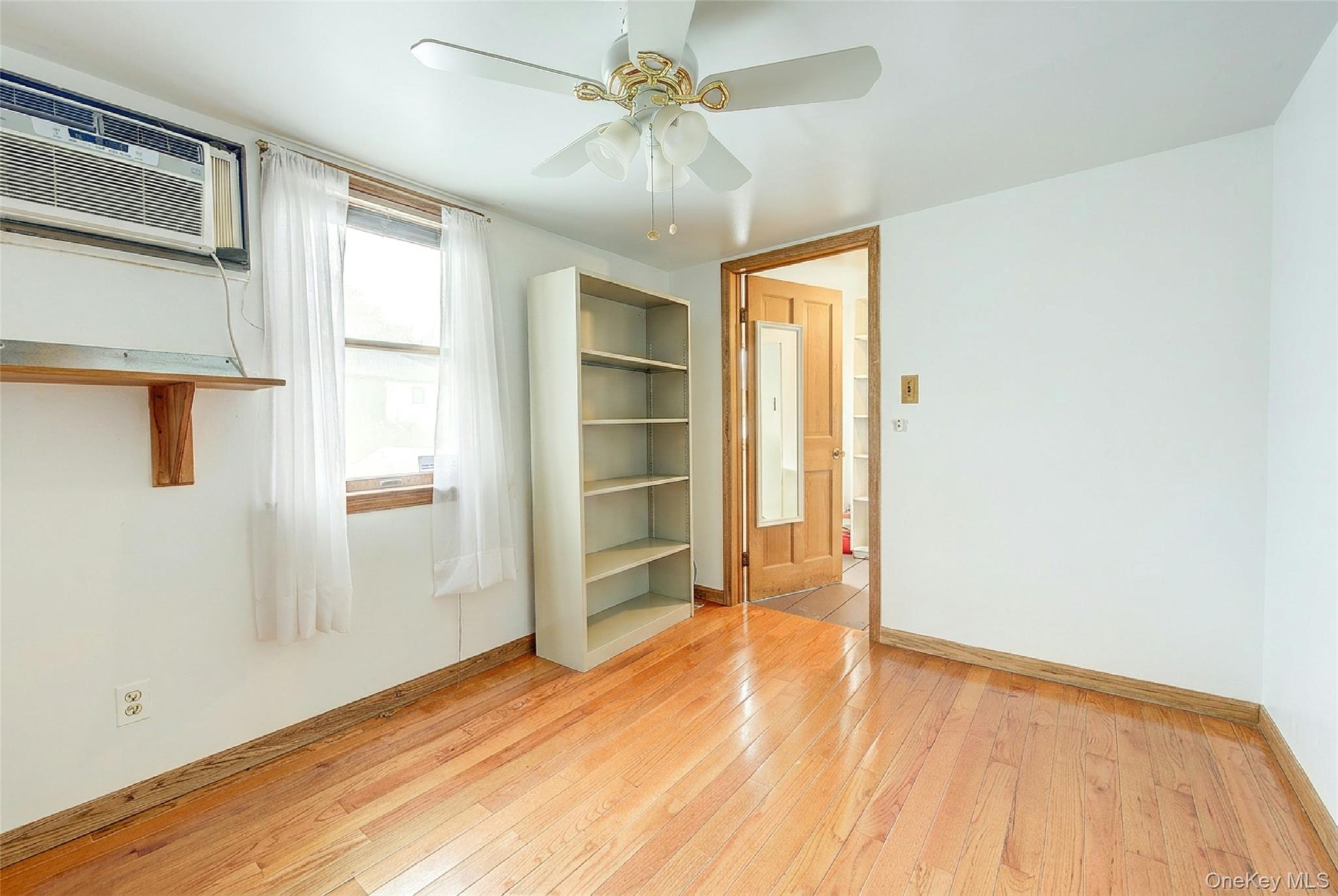 Single Family 12th  Queens, NY 11357, MLS-991347-25