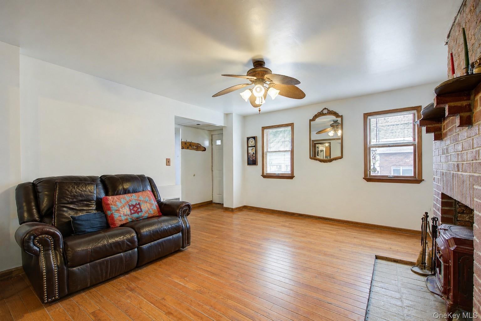 Single Family 12th  Queens, NY 11357, MLS-991347-5