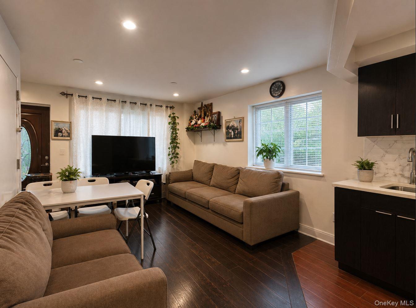Single Family 65th Avenue  Queens, NY 11367, MLS-991371-15