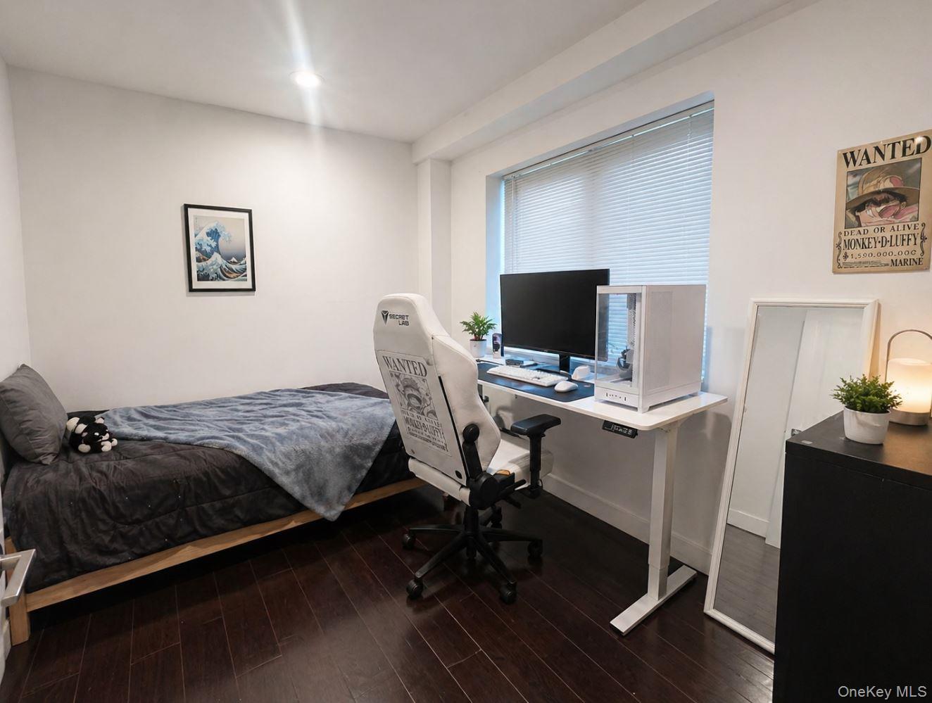 Single Family 65th Avenue  Queens, NY 11367, MLS-991371-18