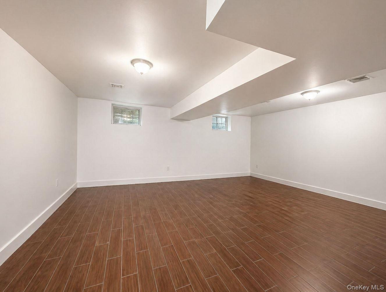 Single Family 65th Avenue  Queens, NY 11367, MLS-991371-22
