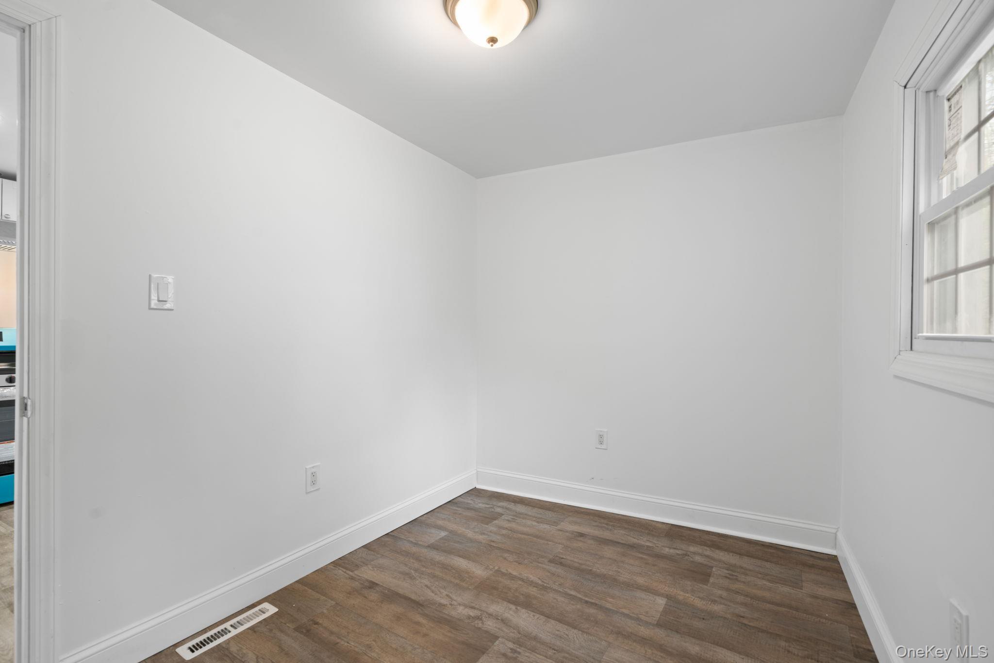 Single Family Violet Avenue Dutchess County, NY 12538, MLS-991373-15