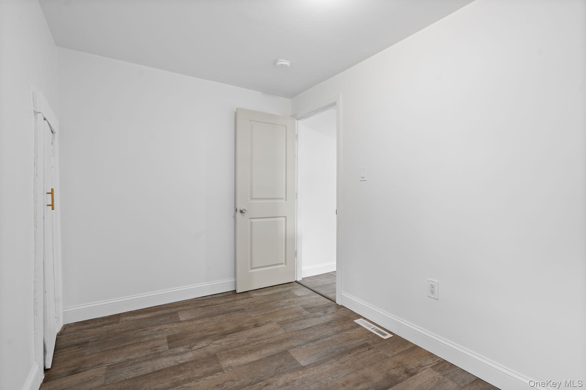 Single Family Violet Avenue Dutchess County, NY 12538, MLS-991373-16