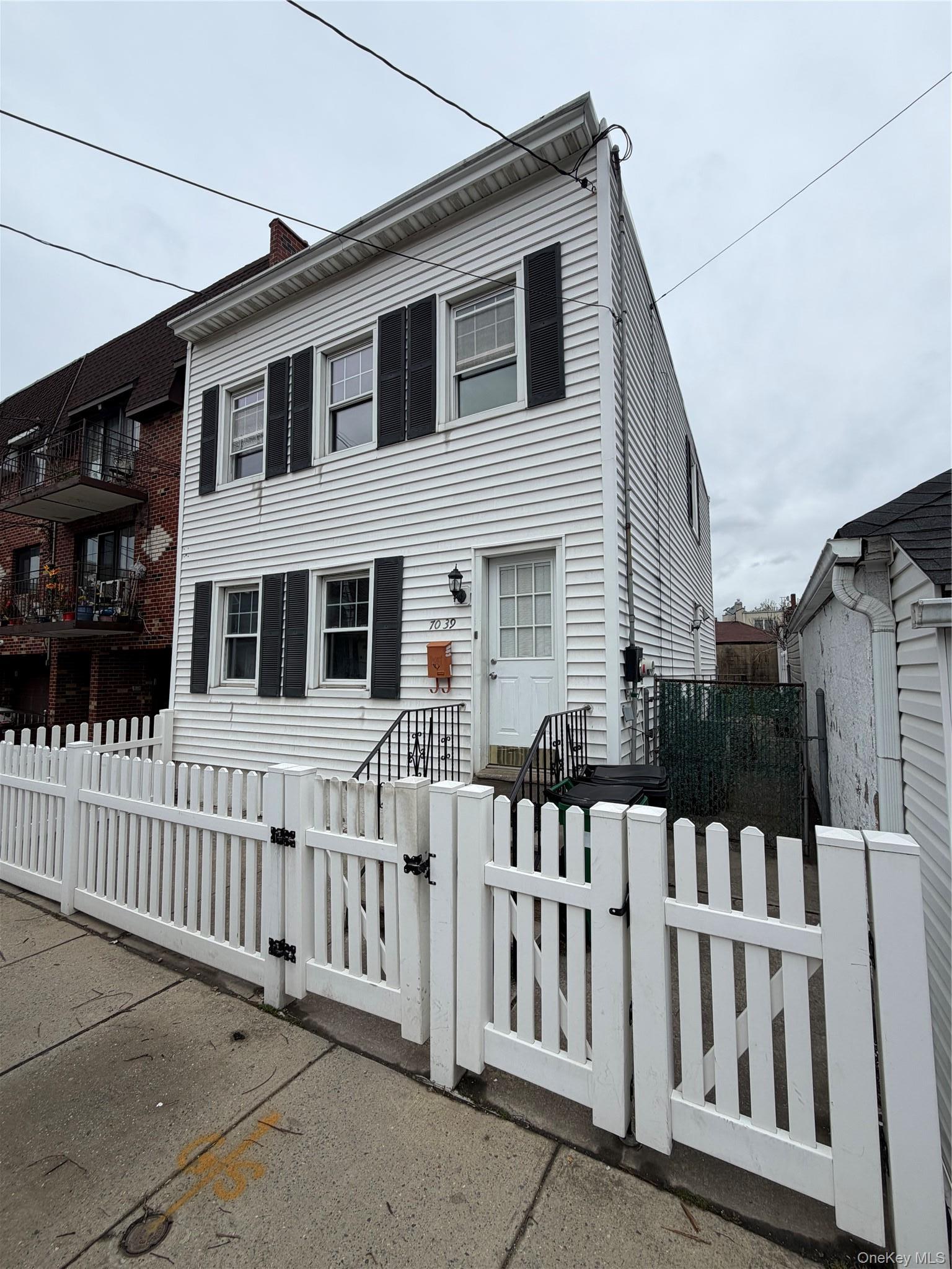 Single Family 57th Queens, NY 11378, MLS-991384-2