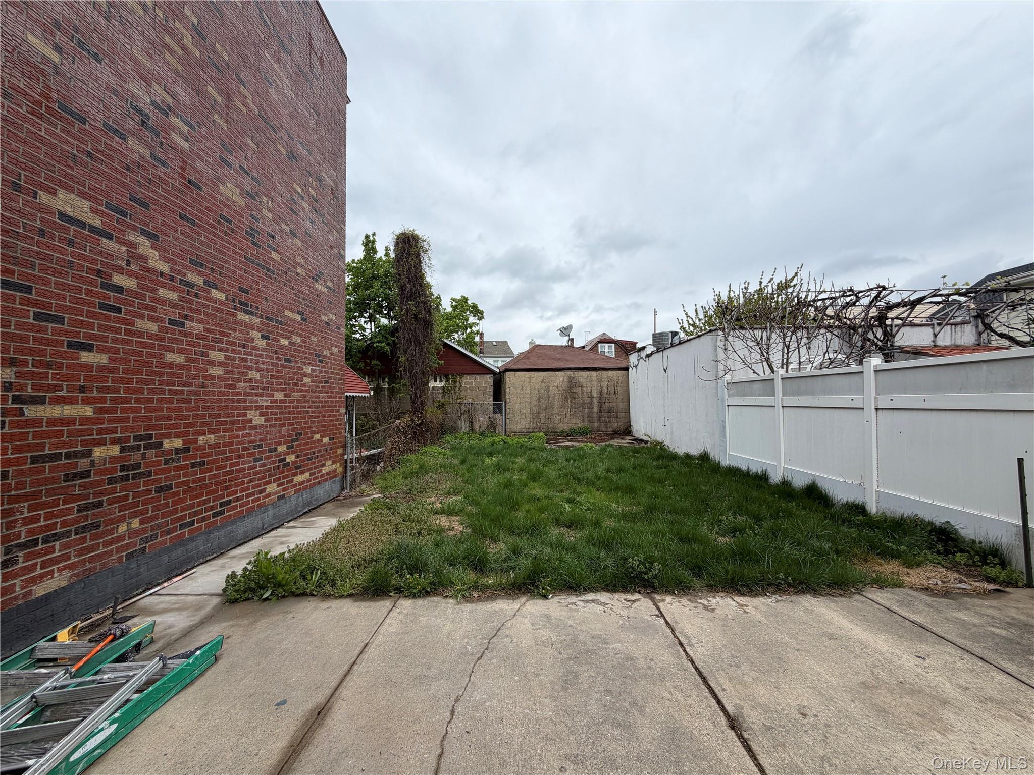 Single Family 57th Queens, NY 11378, MLS-991384-22