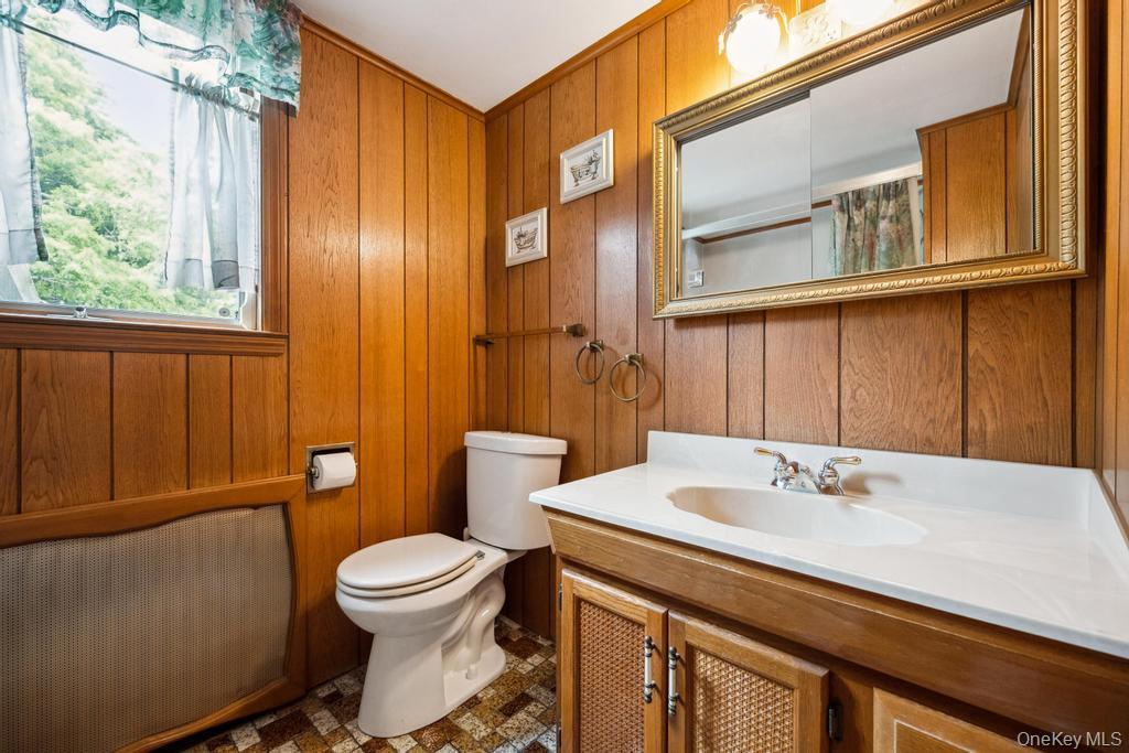 Single Family Lakeland  Suffolk County, NY 11772, MLS-991396-24