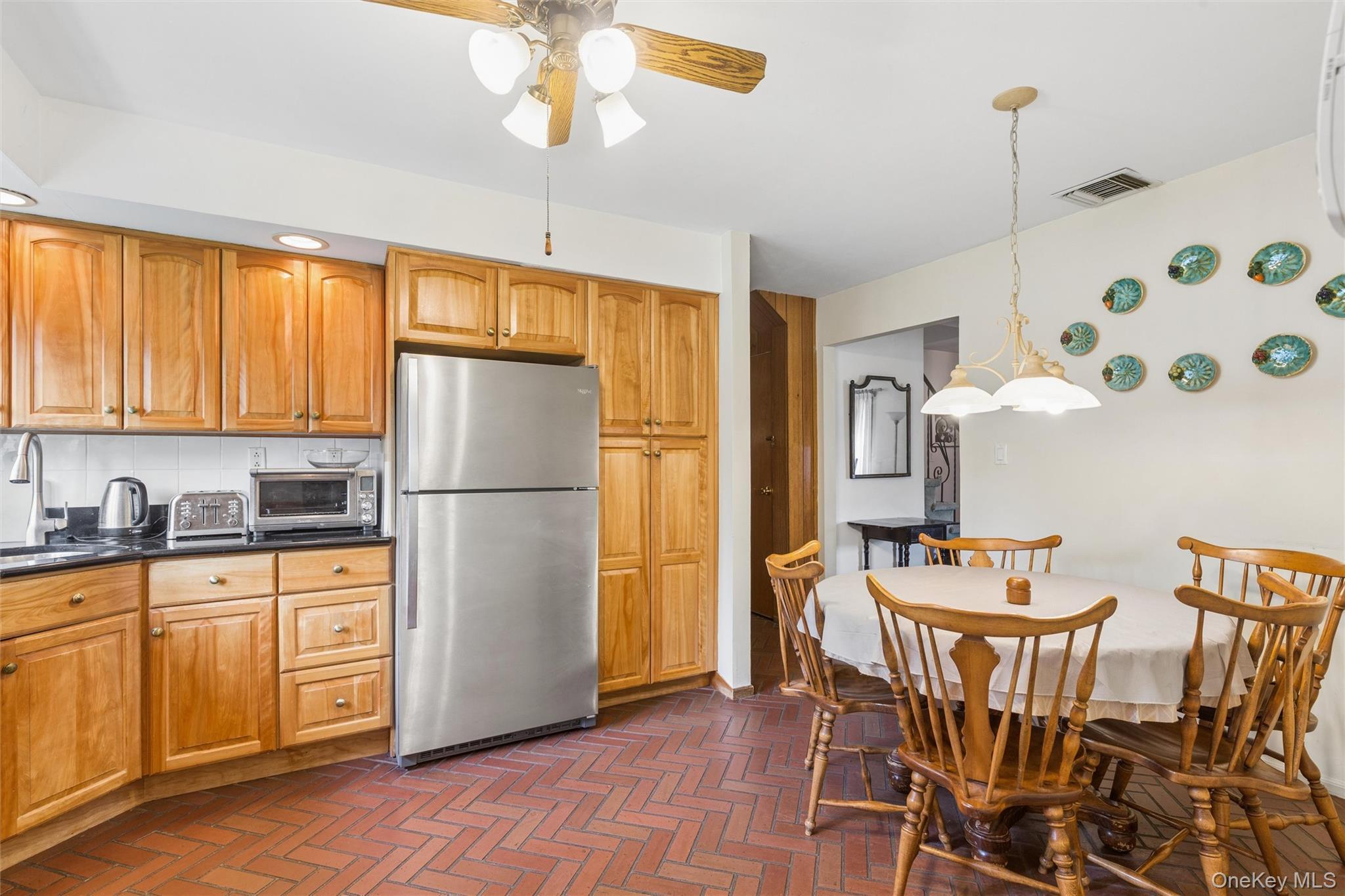 Single Family Garvey  Suffolk County, NY 11788, MLS-991419-11