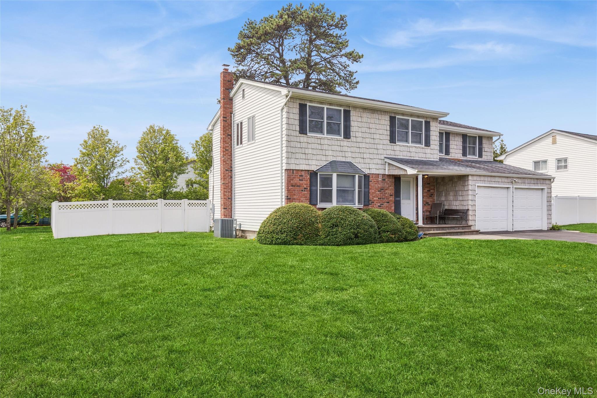 Single Family Garvey  Suffolk County, NY 11788, MLS-991419-2