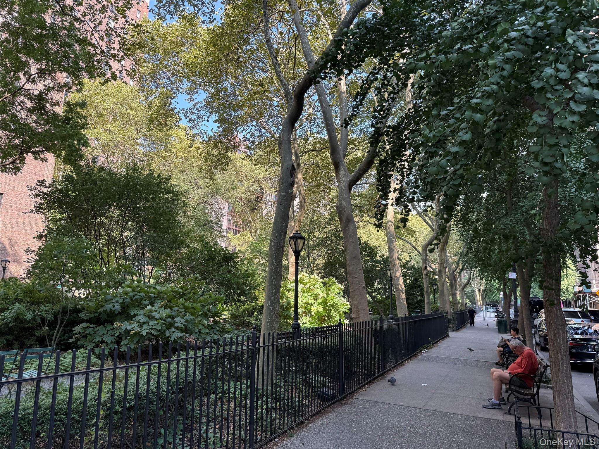 Apartment Tudor City  Manhattan, NY 10017, MLS-991425-8