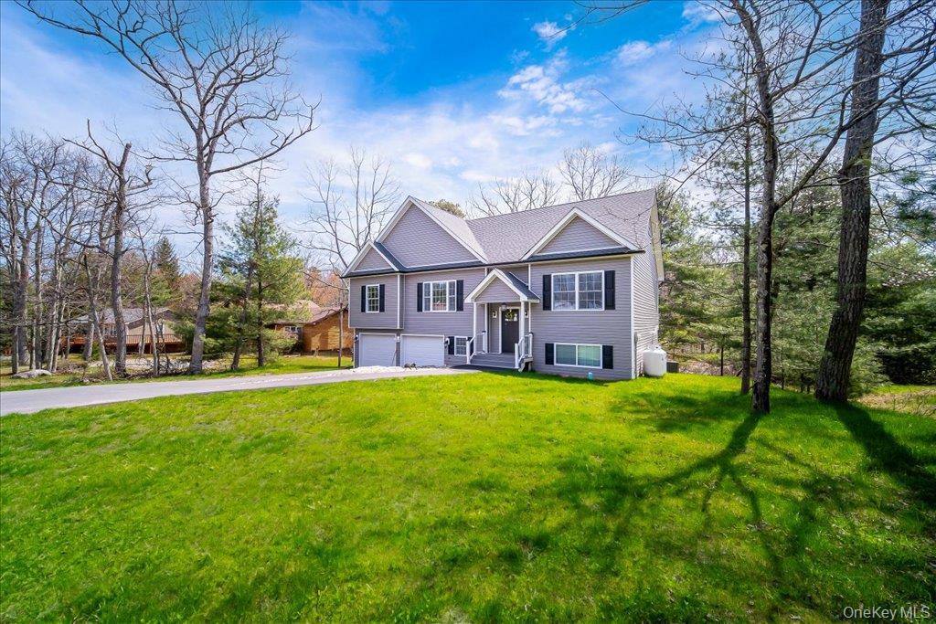 Single Family Picadilly Circle Sullivan County, NY 12775, MLS-991436-5