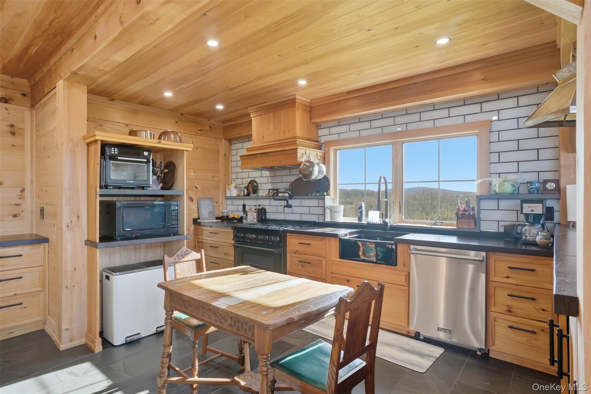 Single Family Palazzo Lane  Ulster County, NY 12528, MLS-991440-15