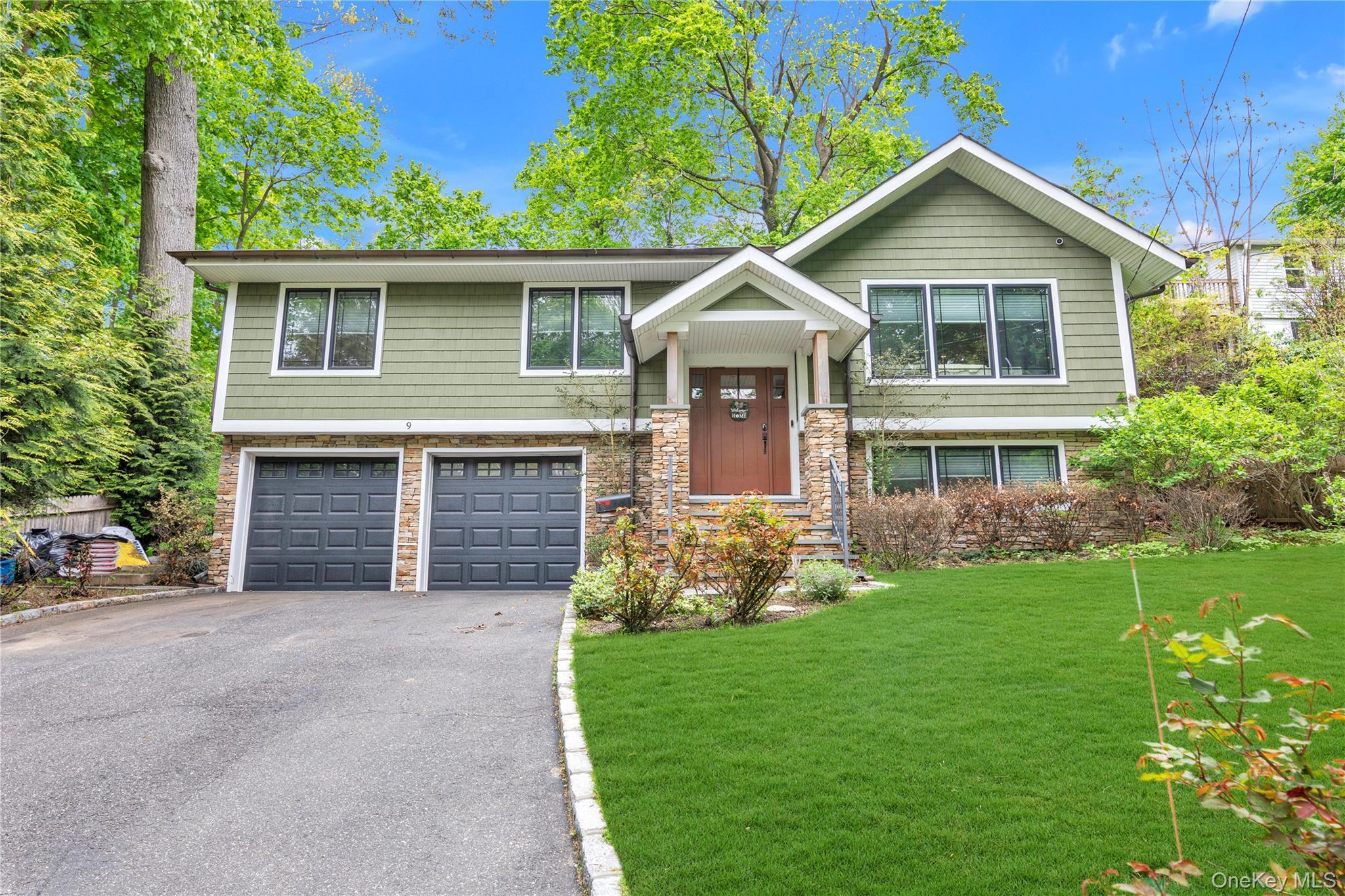 Single Family Winding Way Nassau County, NY 11579, MLS-991457-4