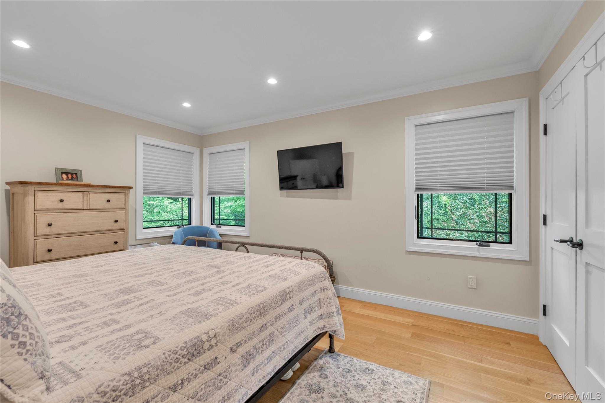 Single Family Winding Way Nassau County, NY 11579, MLS-991457-9