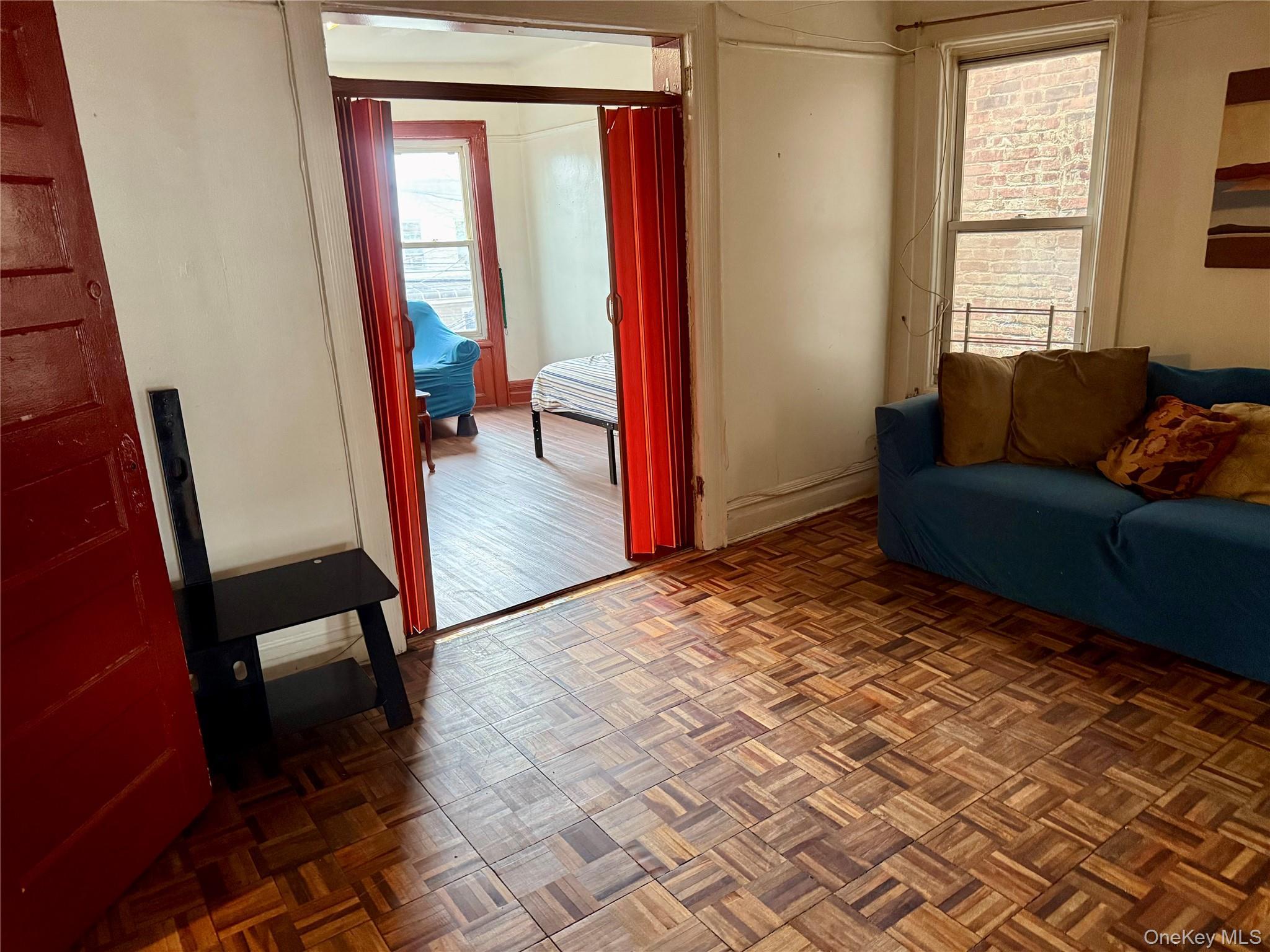 Single Family Melville  Bronx, NY 10460, MLS-991502-17