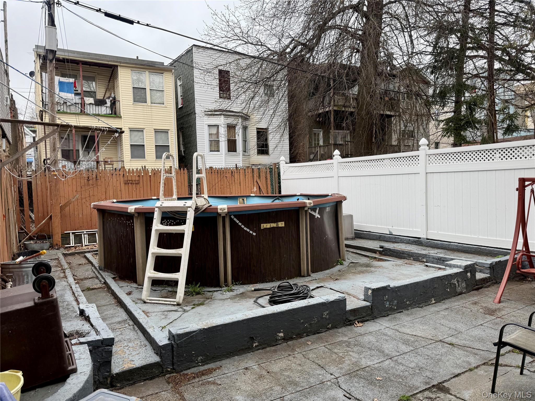 Single Family Melville  Bronx, NY 10460, MLS-991502-45