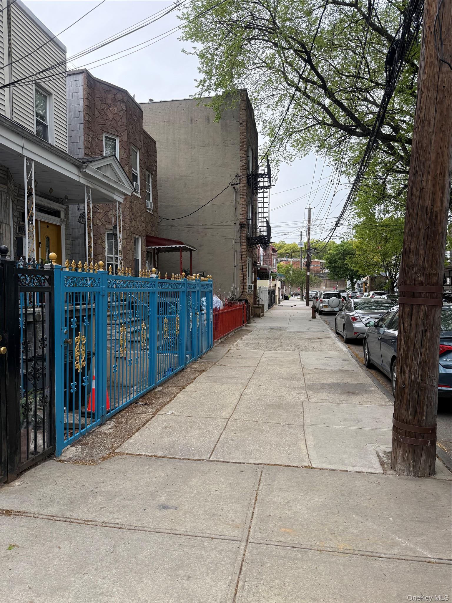 Single Family Melville  Bronx, NY 10460, MLS-991502-49