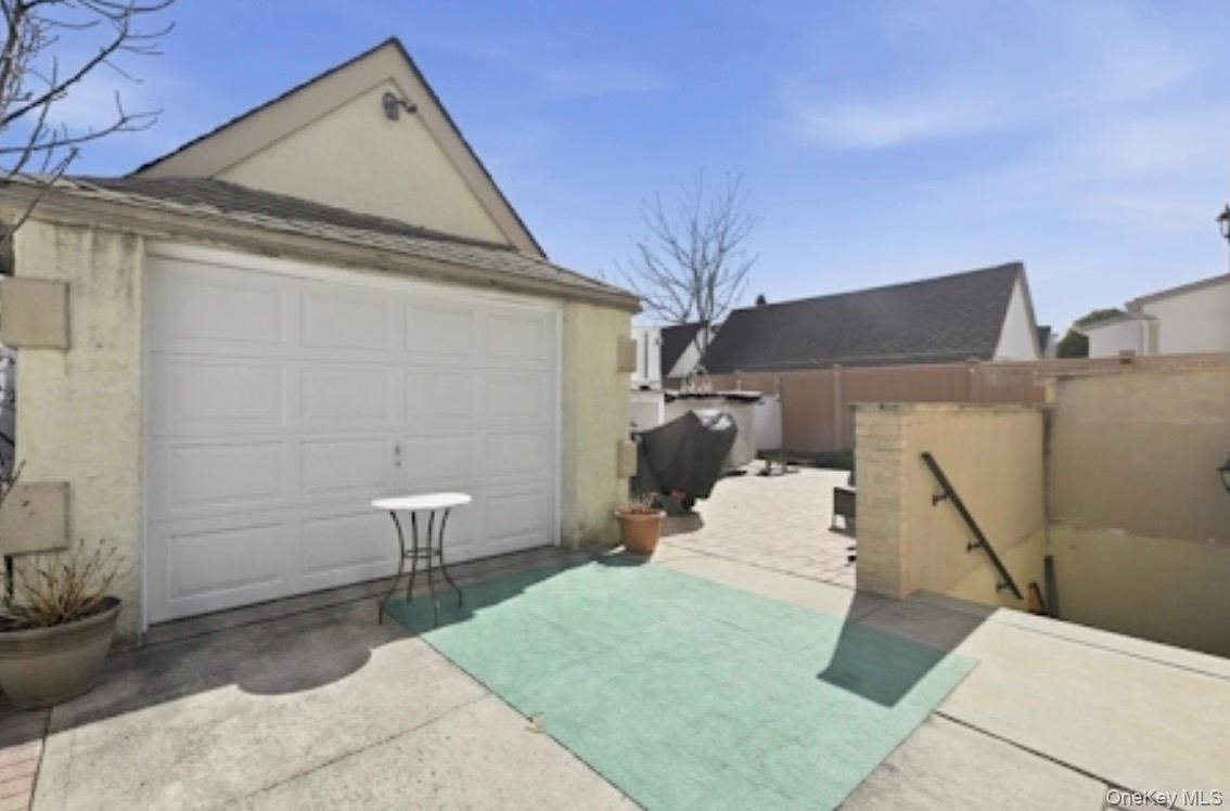 Single Family Edward  Nassau County, NY 11510, MLS-991505-16