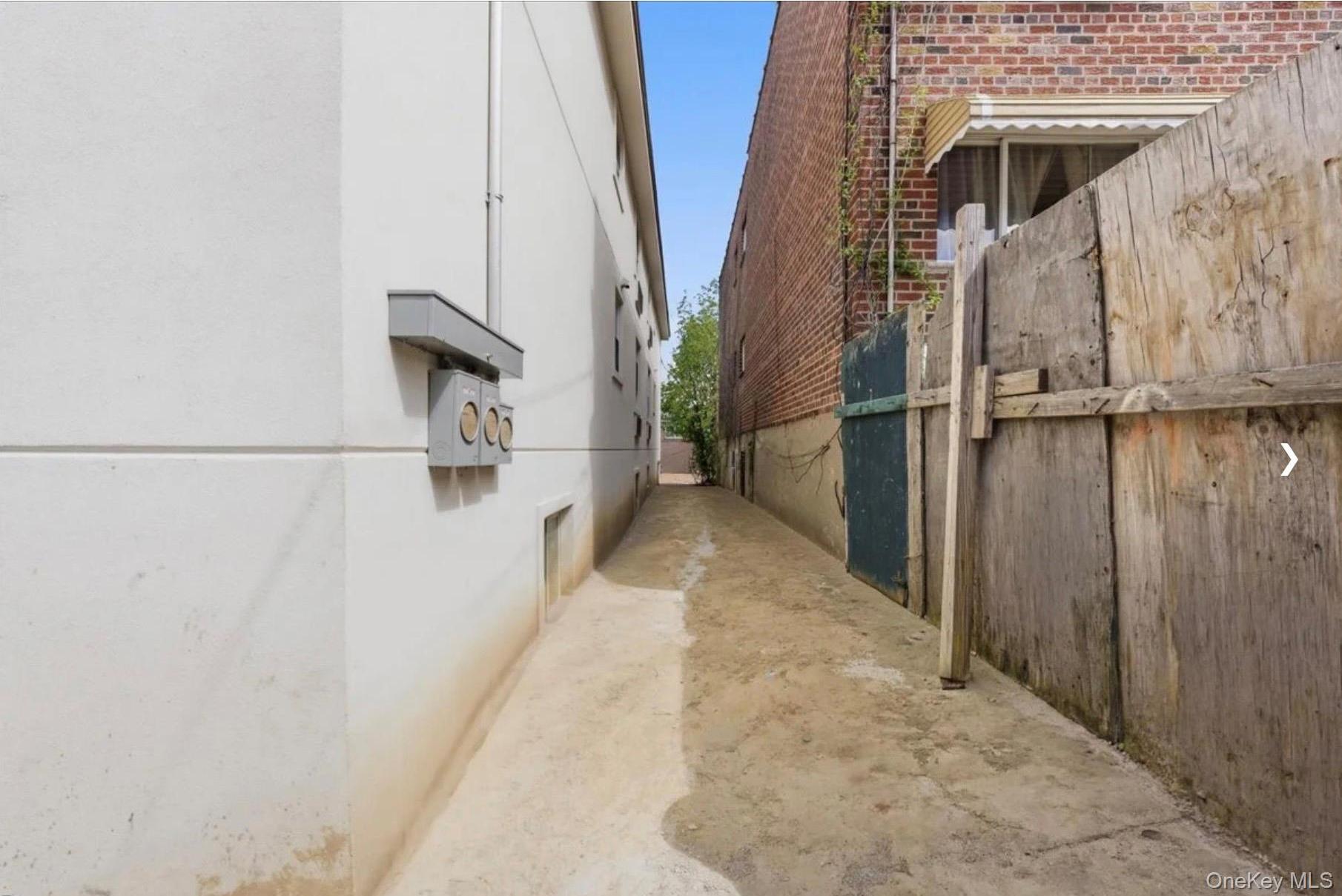 Single Family 229th  Bronx, NY 10466, MLS-991523-25