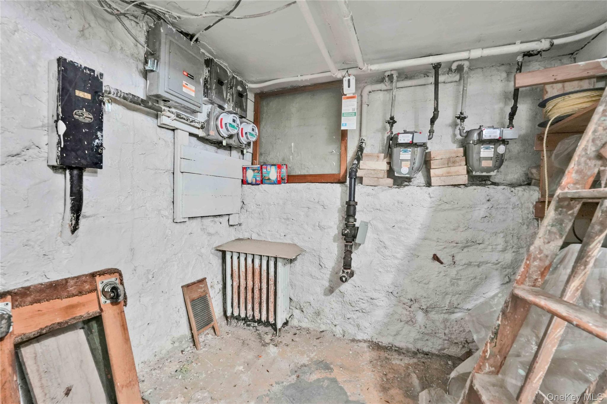 Single Family Grant Bronx, NY 10456, MLS-991532-41