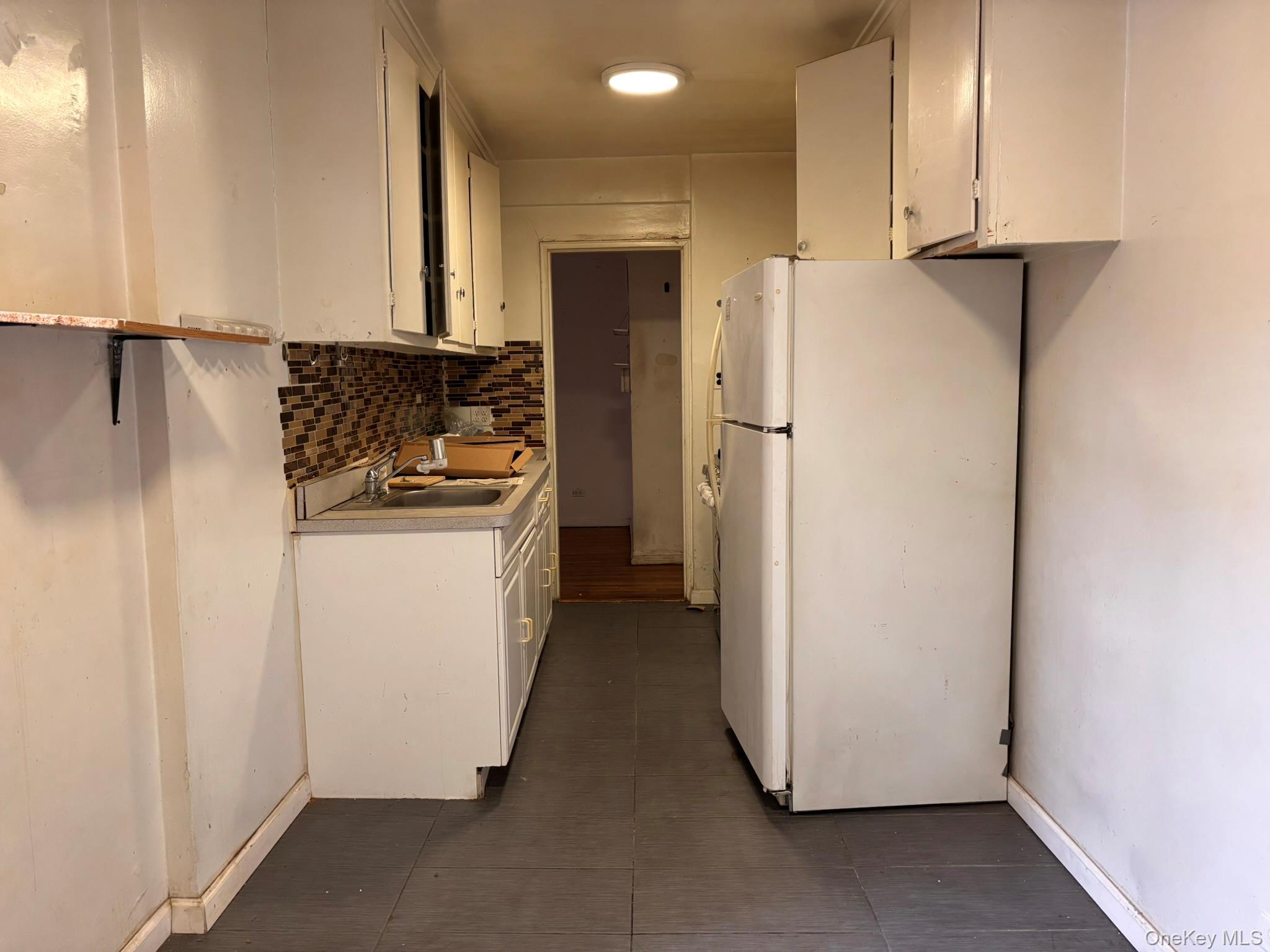 Coop 232nd  Bronx, NY 10466, MLS-991569-4